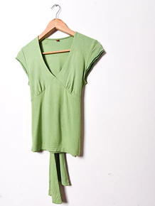 Top verde suave lazito