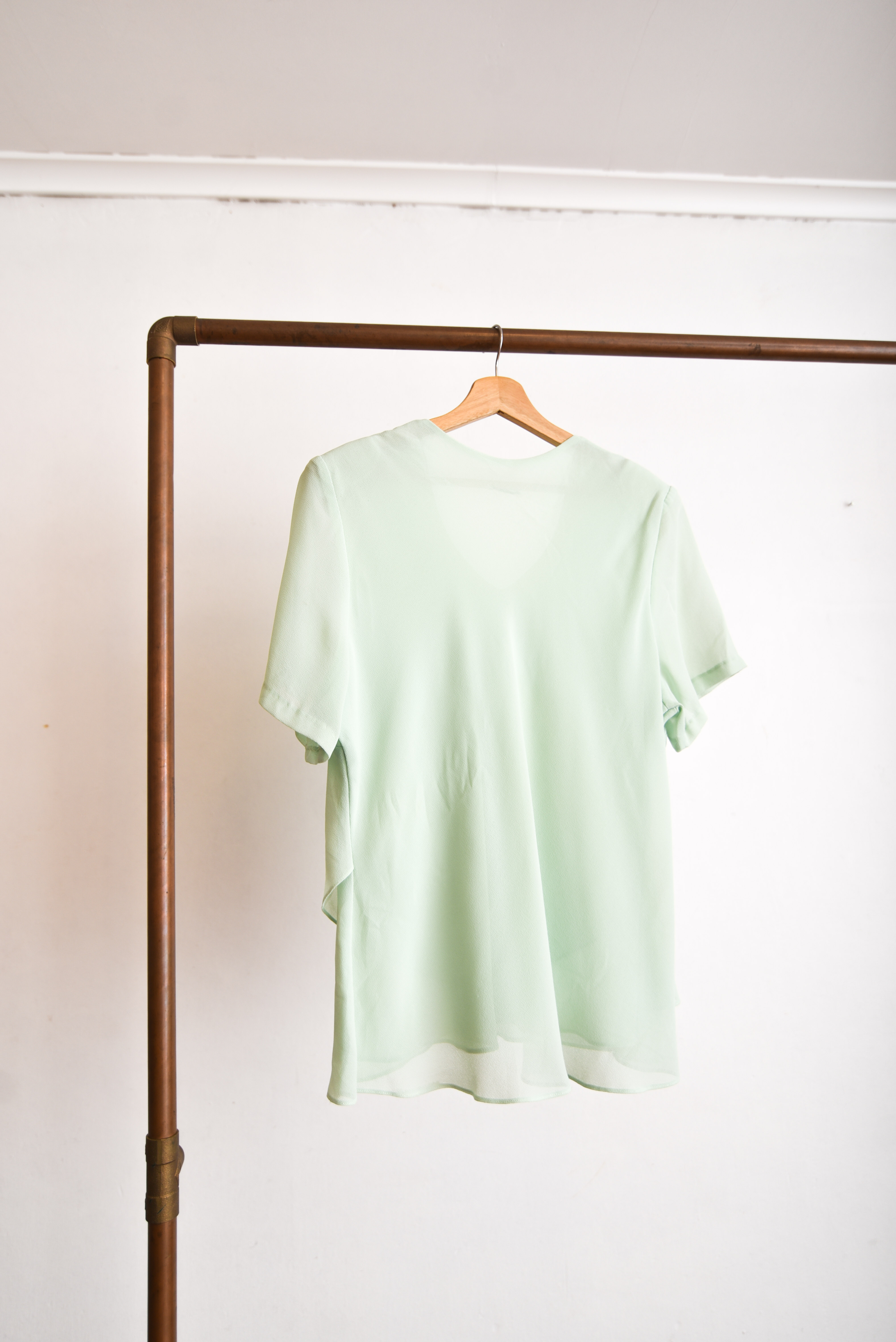 Top verde pastel vaporoso vntg