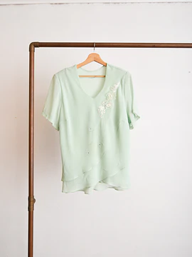 Top verde pastel vaporoso vntg