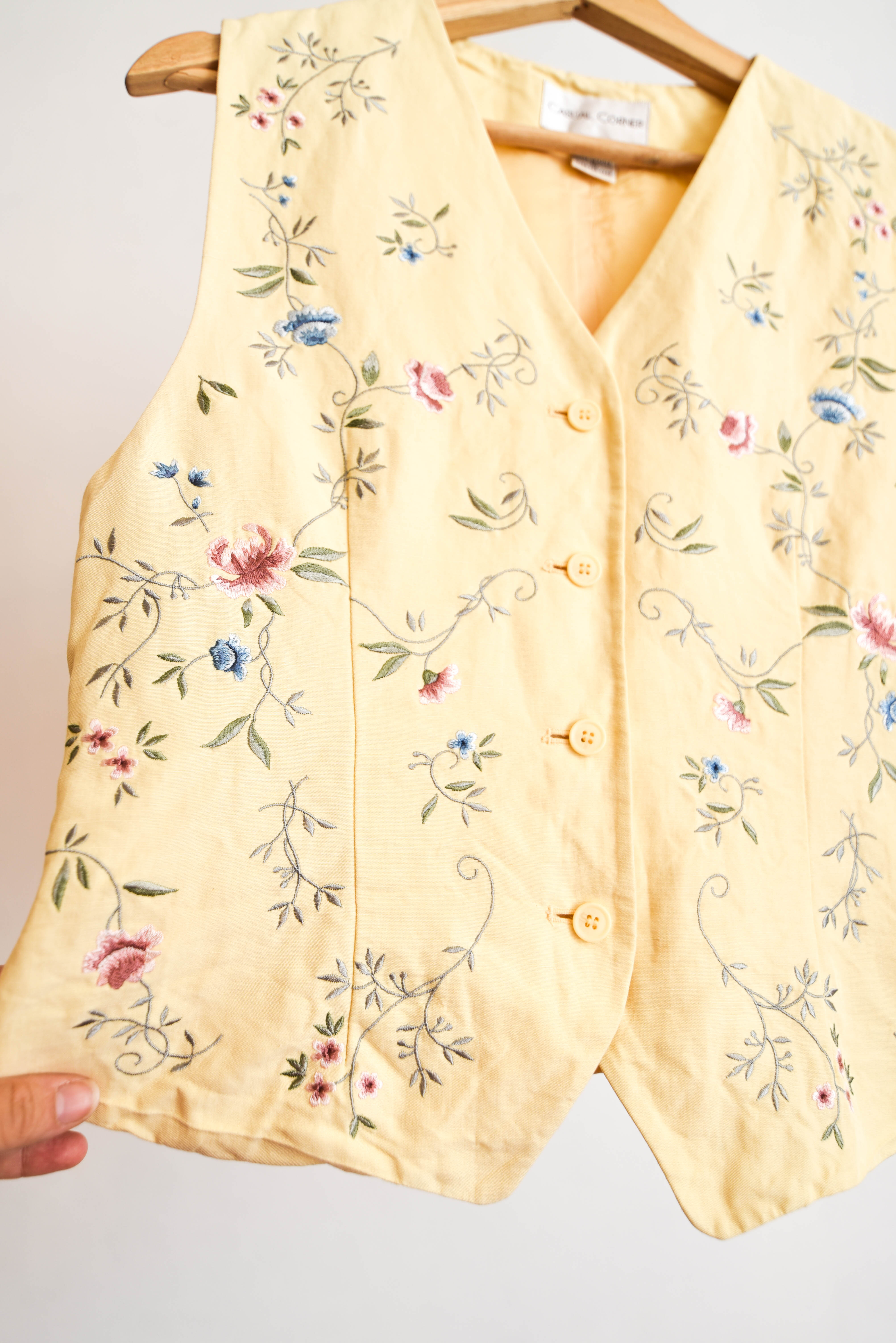Chaqueta amarilla bordada lino vintage
