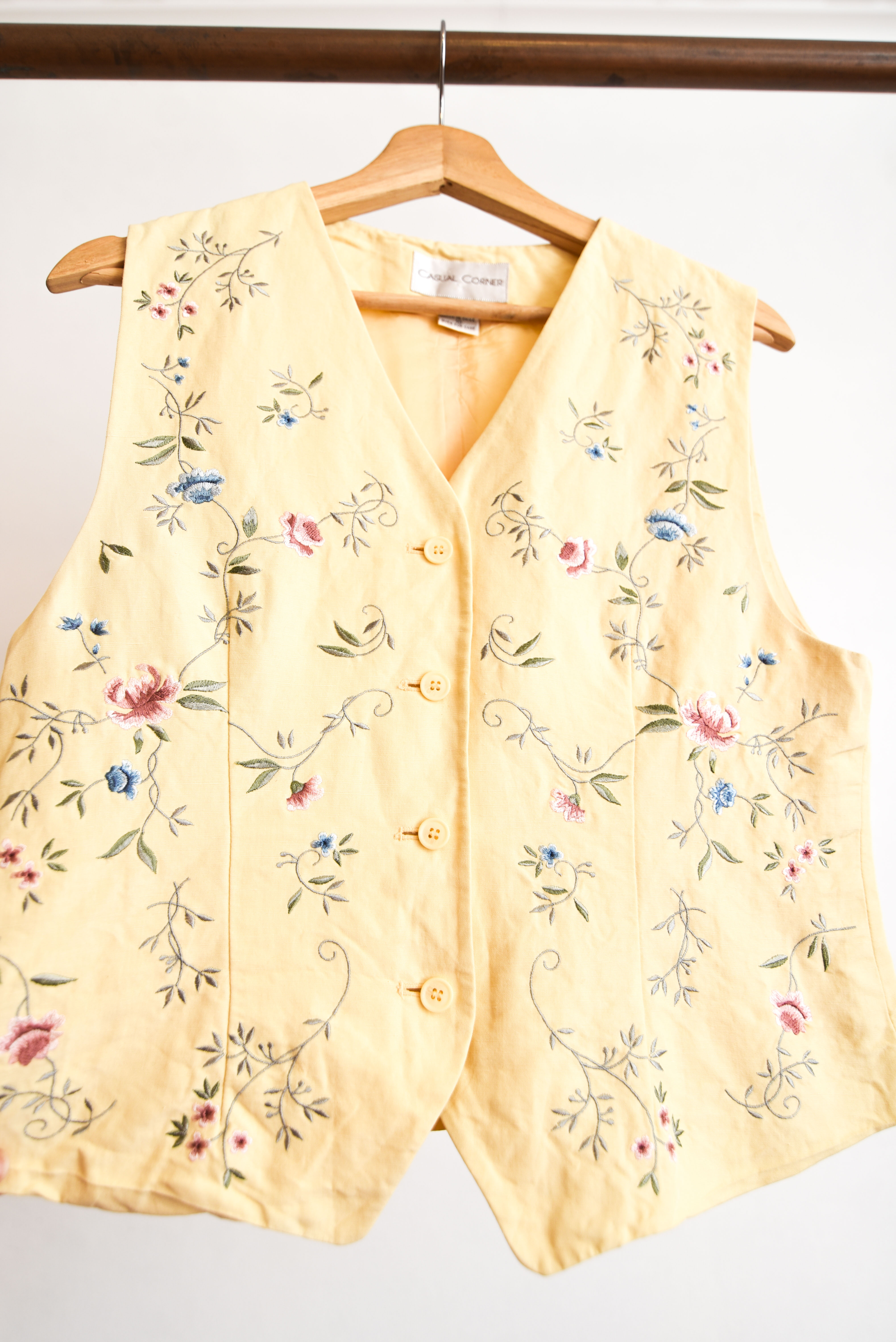 Chaqueta amarilla bordada lino vintage
