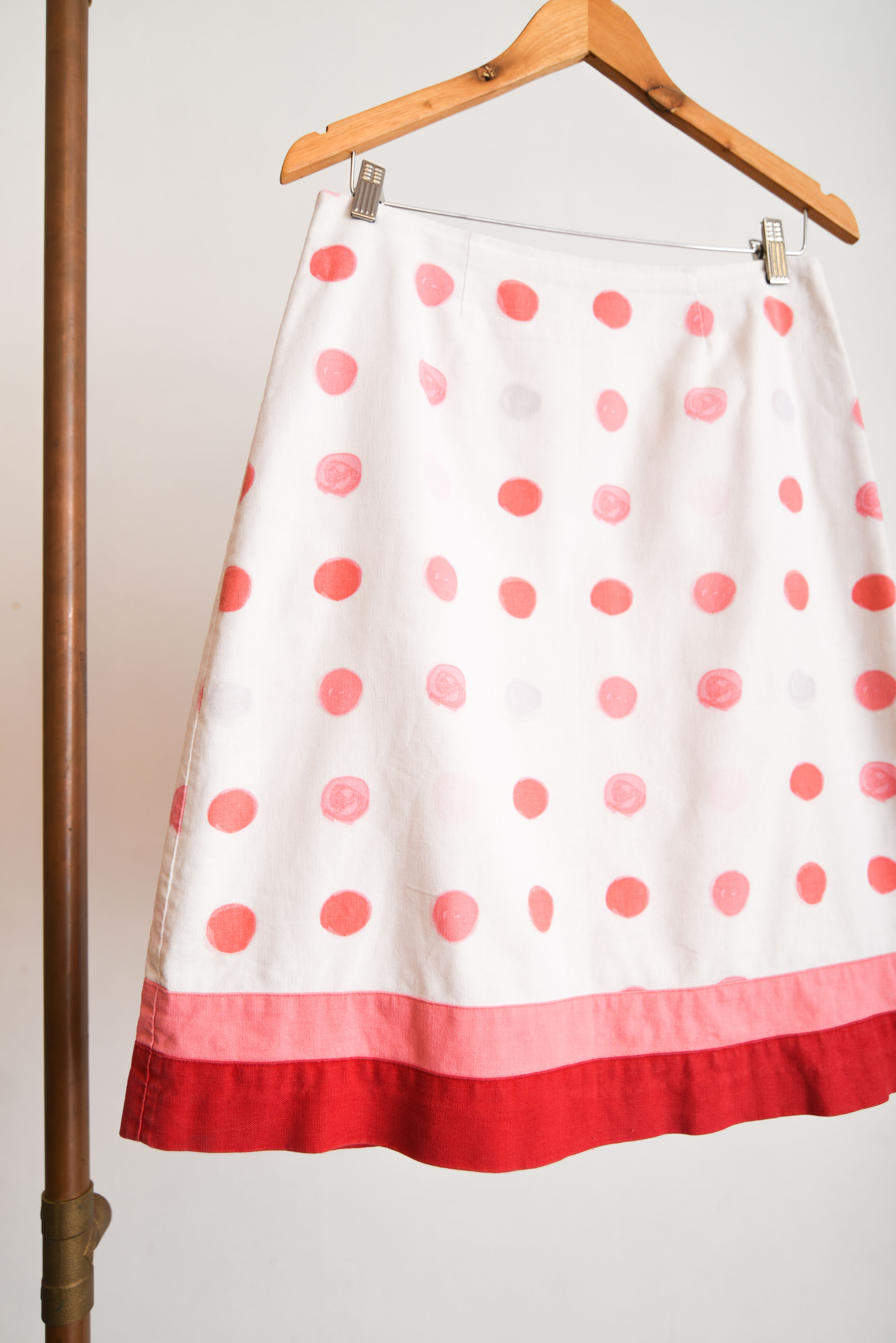 Falda Laura Ashley lunares lino