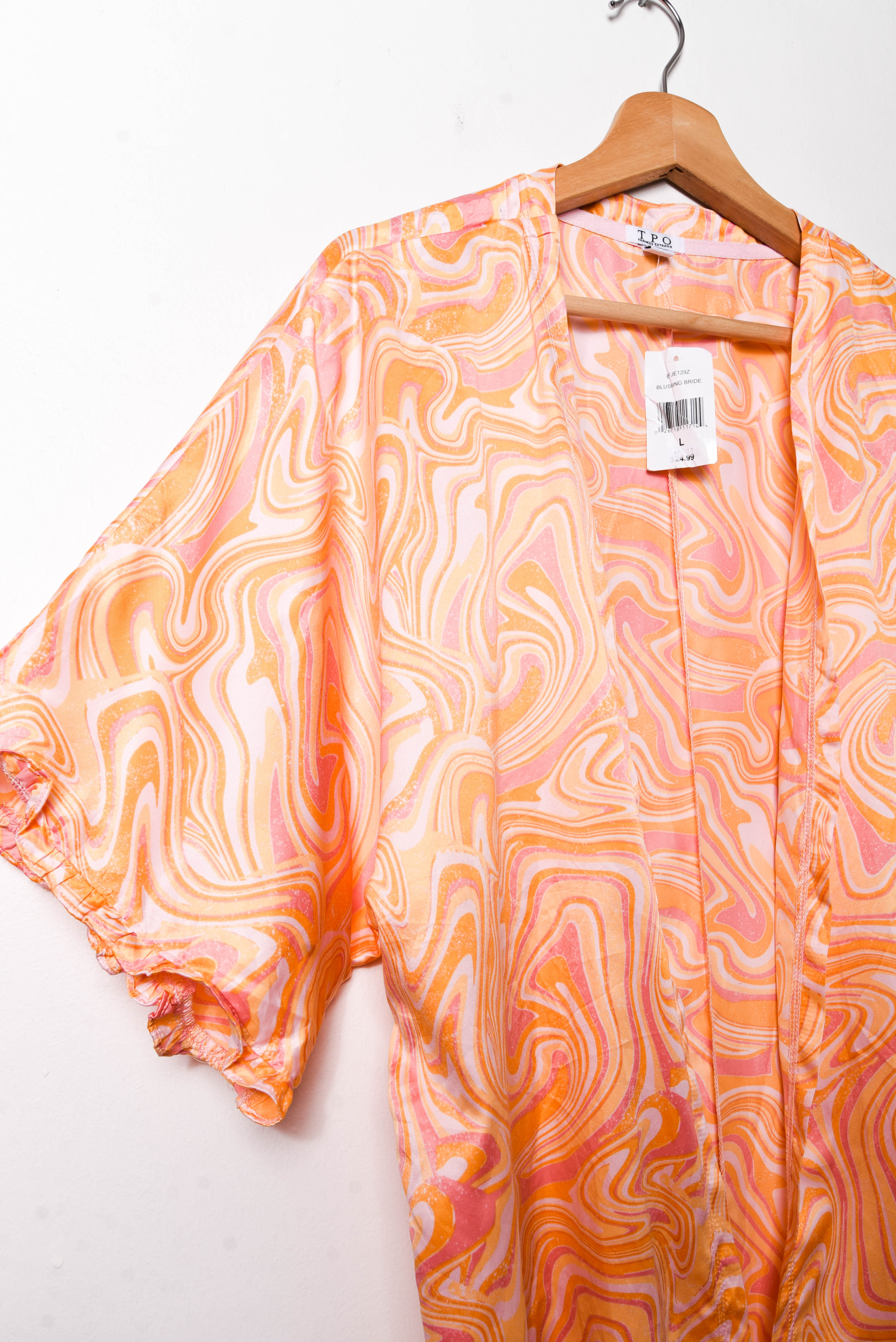 Kimono satinado naranjo wavy