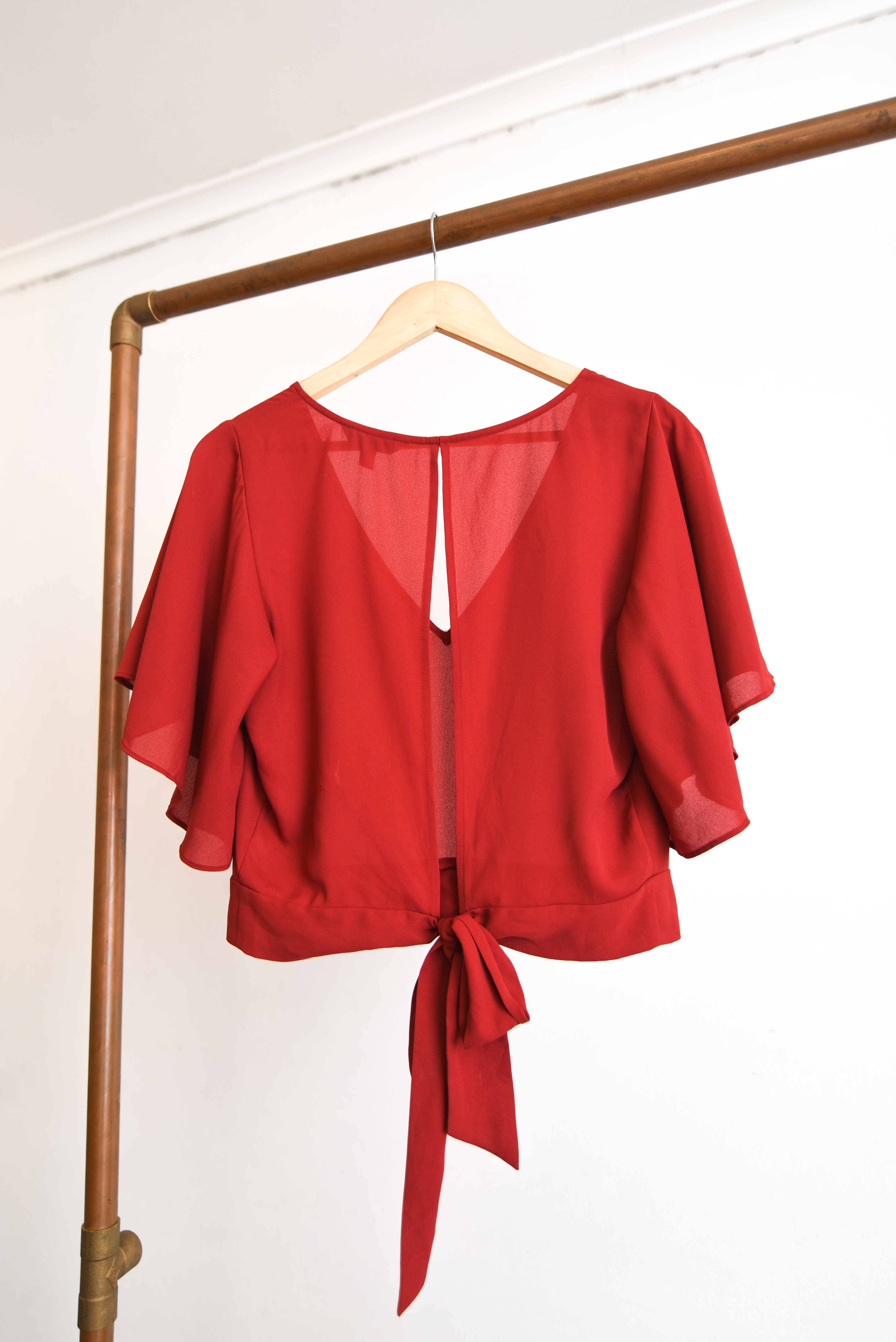 Blusa roja crop lazito