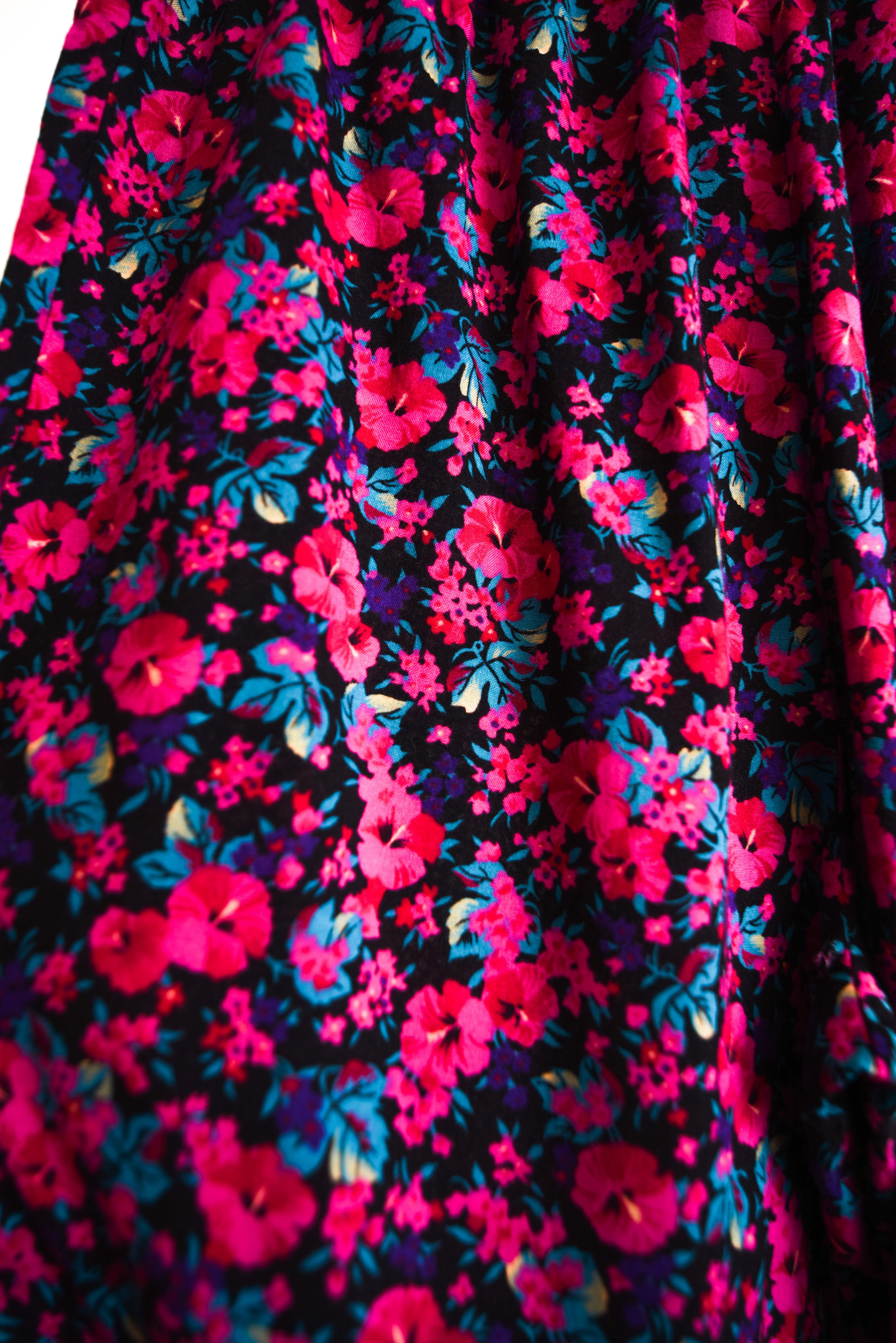 Pantalón floral bombacho rosado