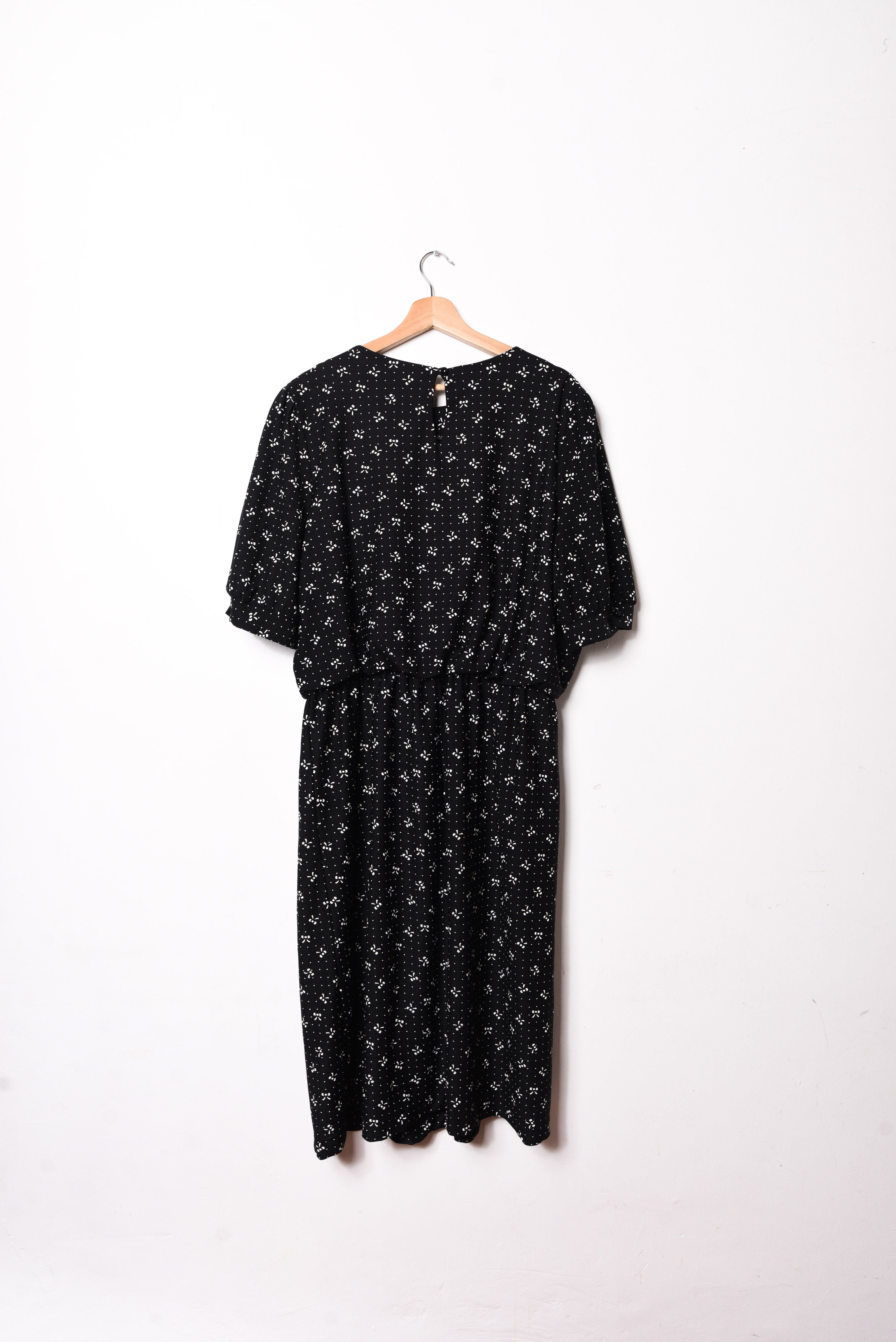 Vestido negro vintage ribbons
