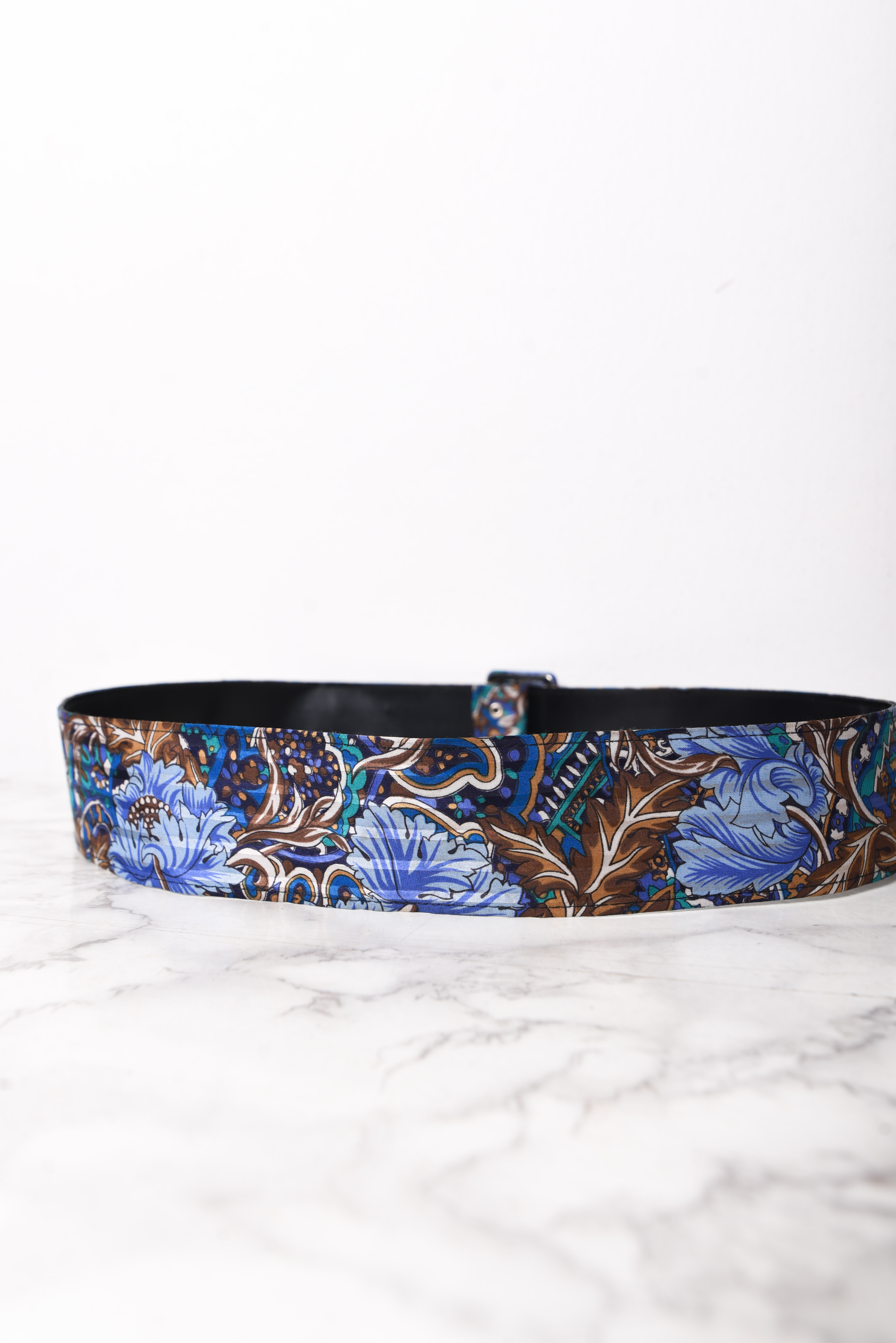 Cinturón vintage satinado paisley