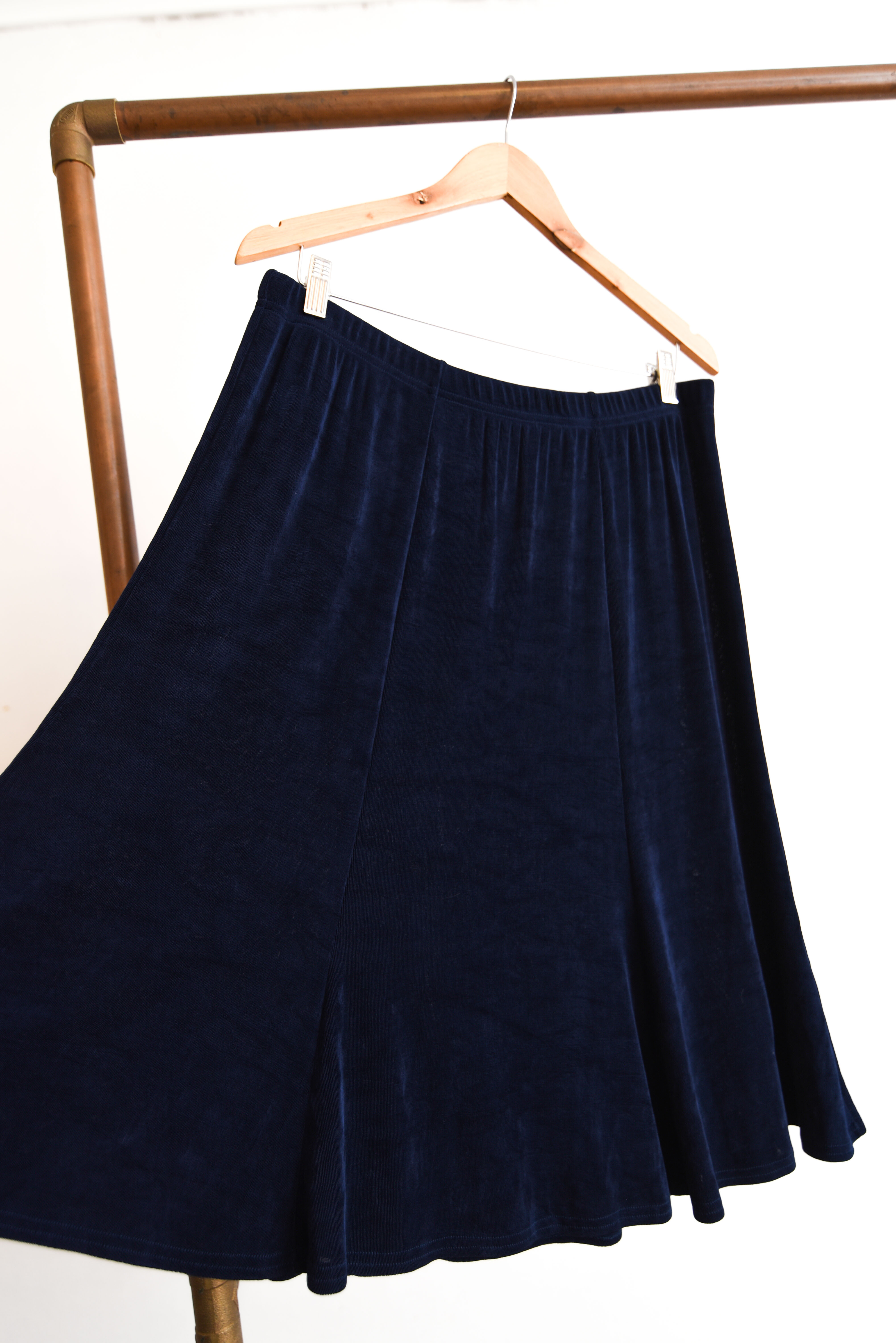 Falda azul navy acetato 90s
