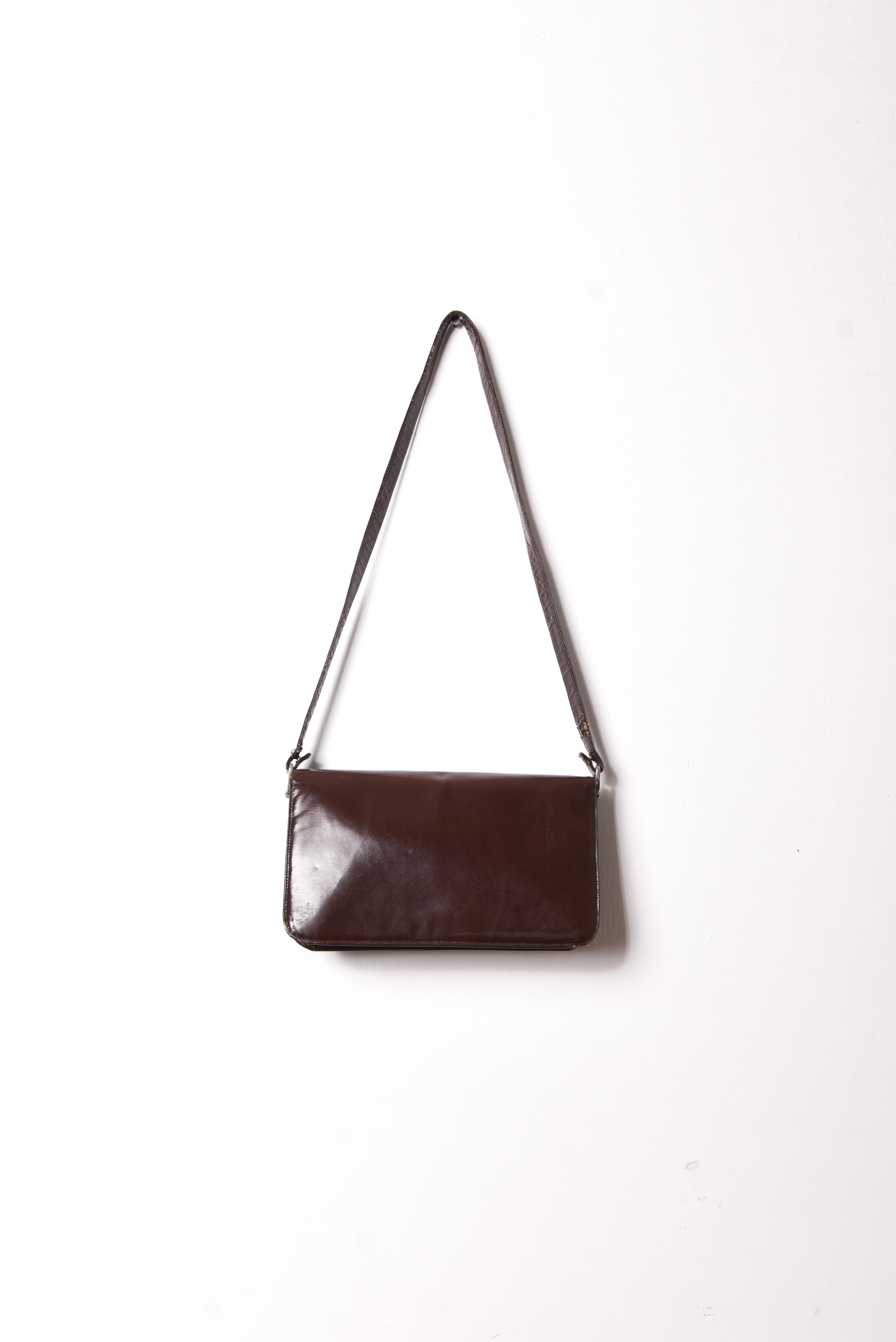Cartera café cuero vntg