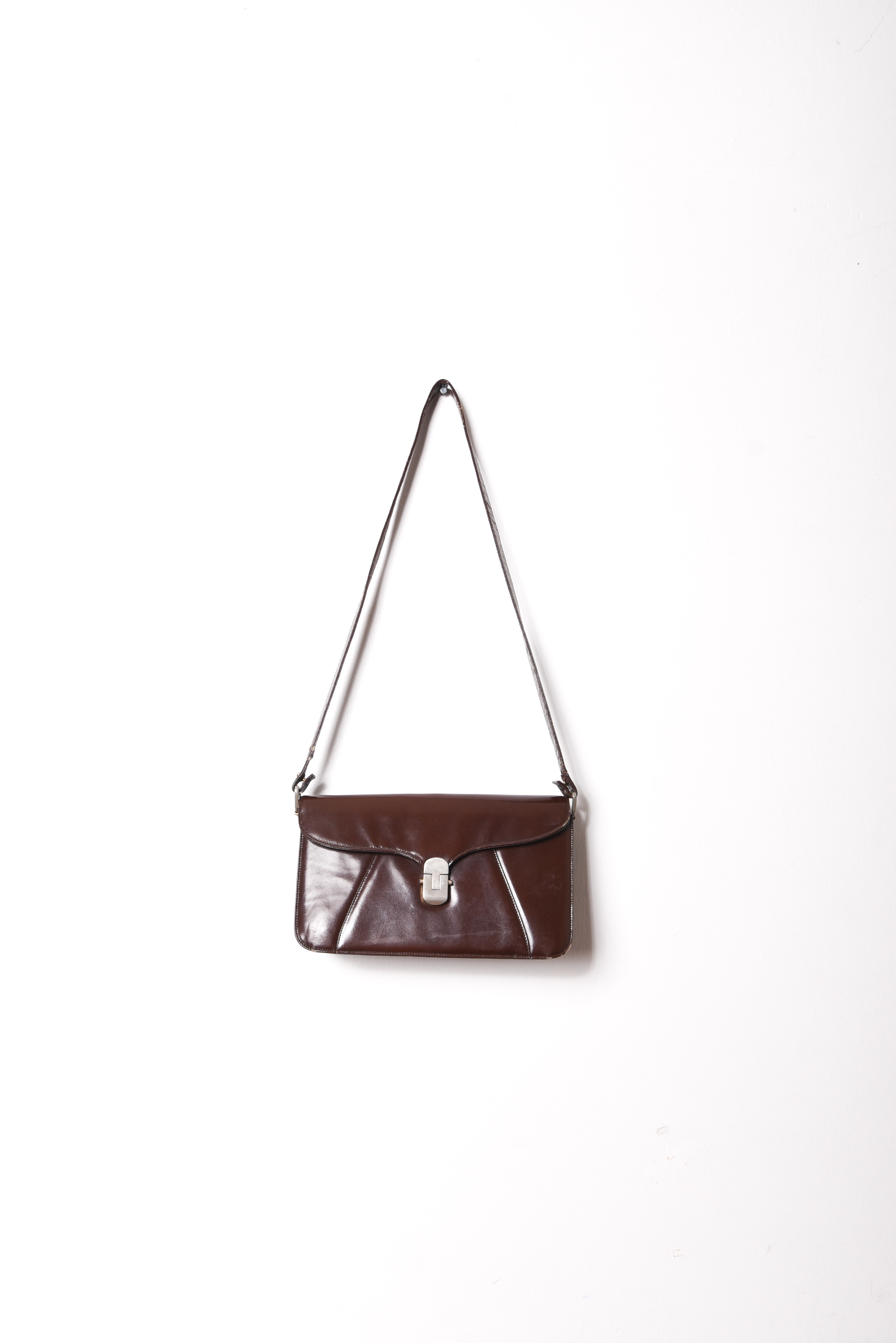 Cartera café cuero vntg