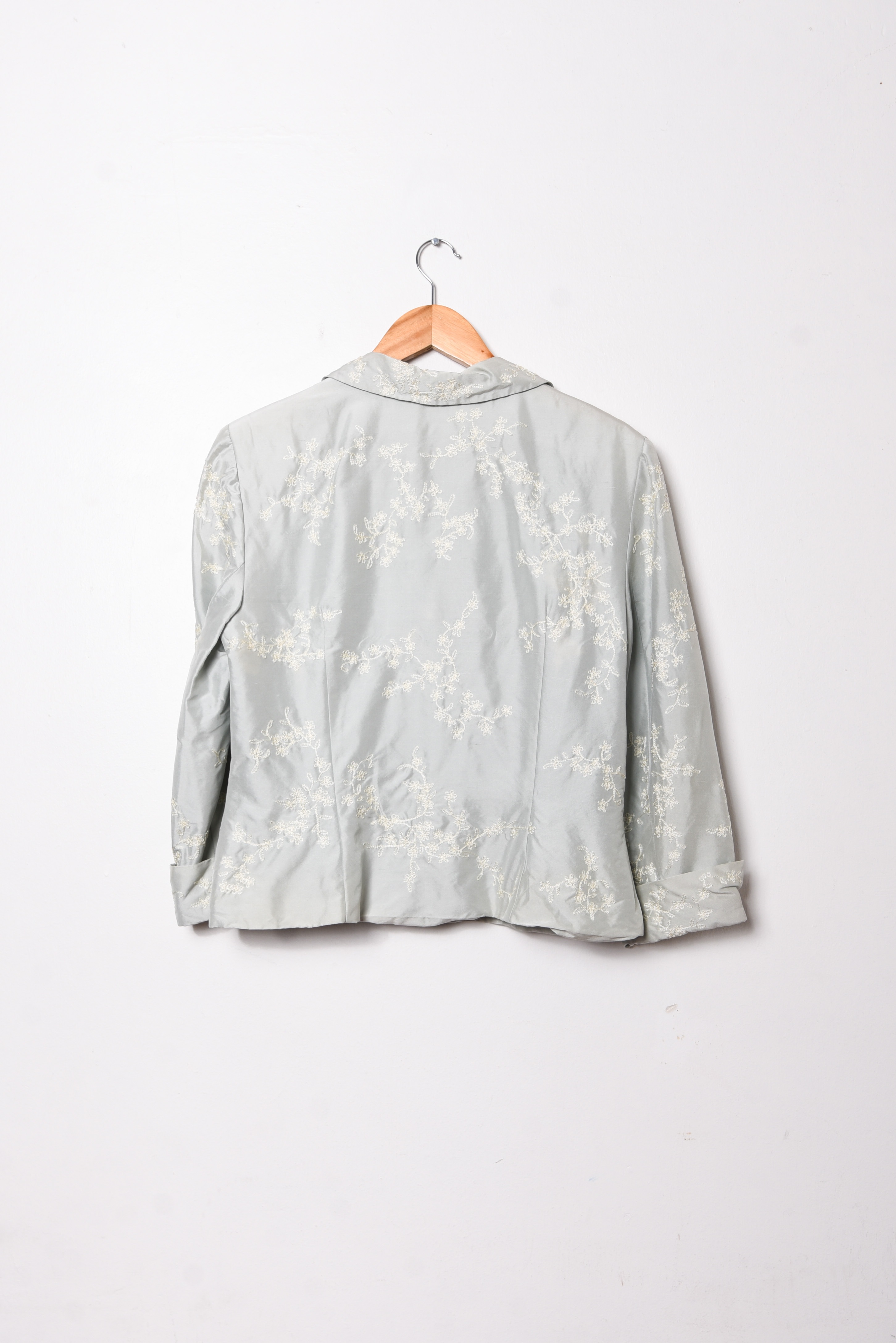 Chaqueta seda bordada vintage