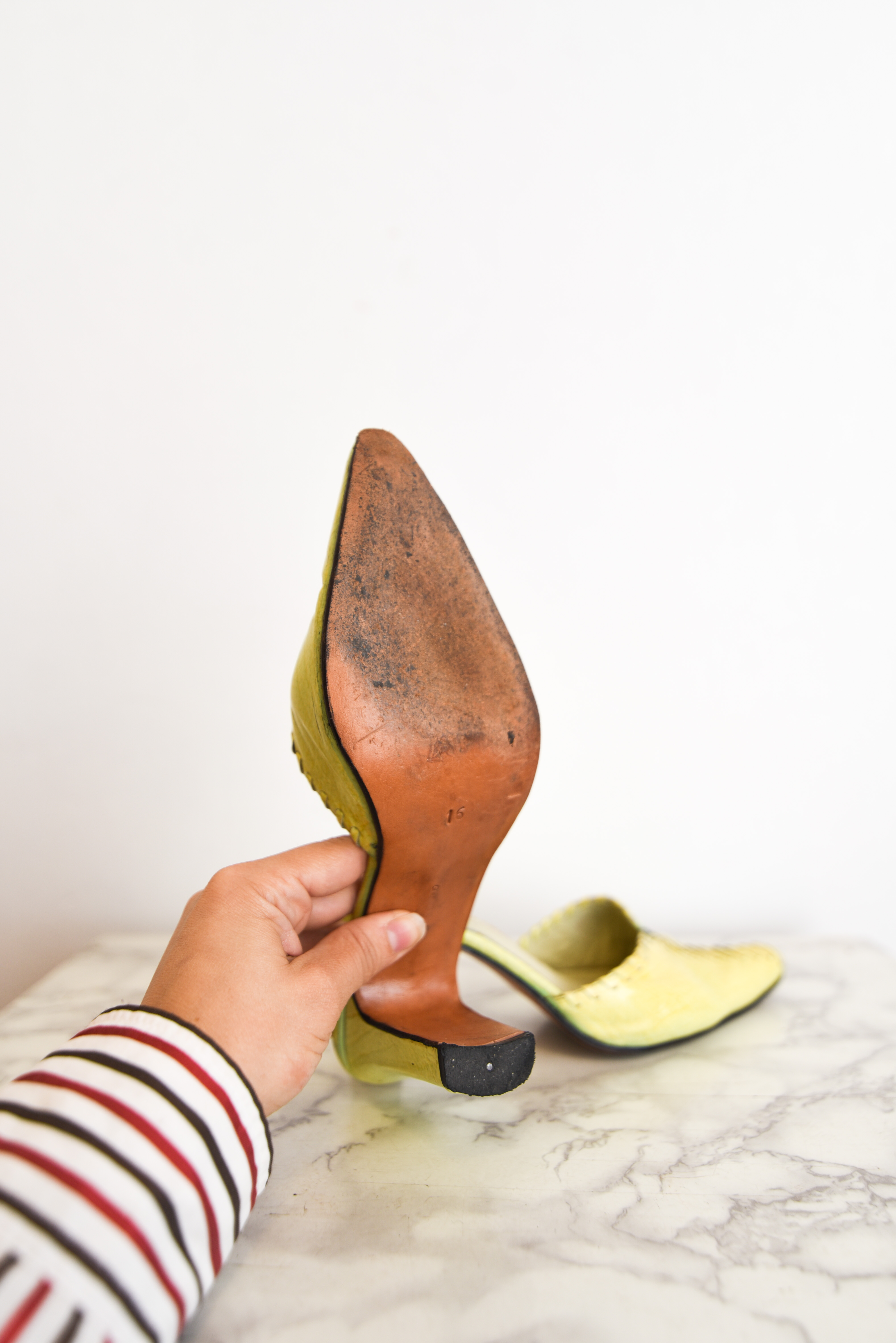 Zapatos de taco amarillo vntg