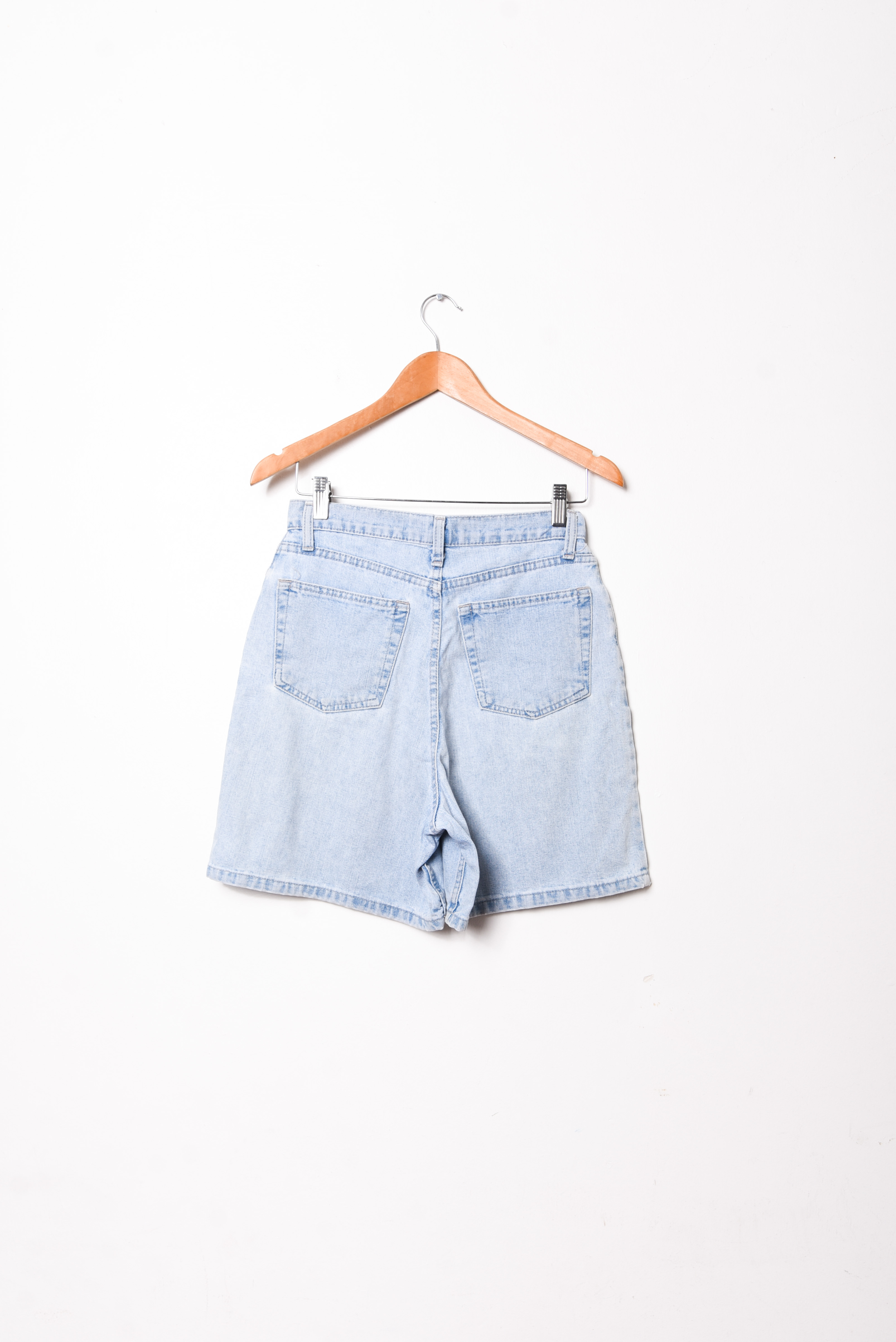 Short light denim tiro alto