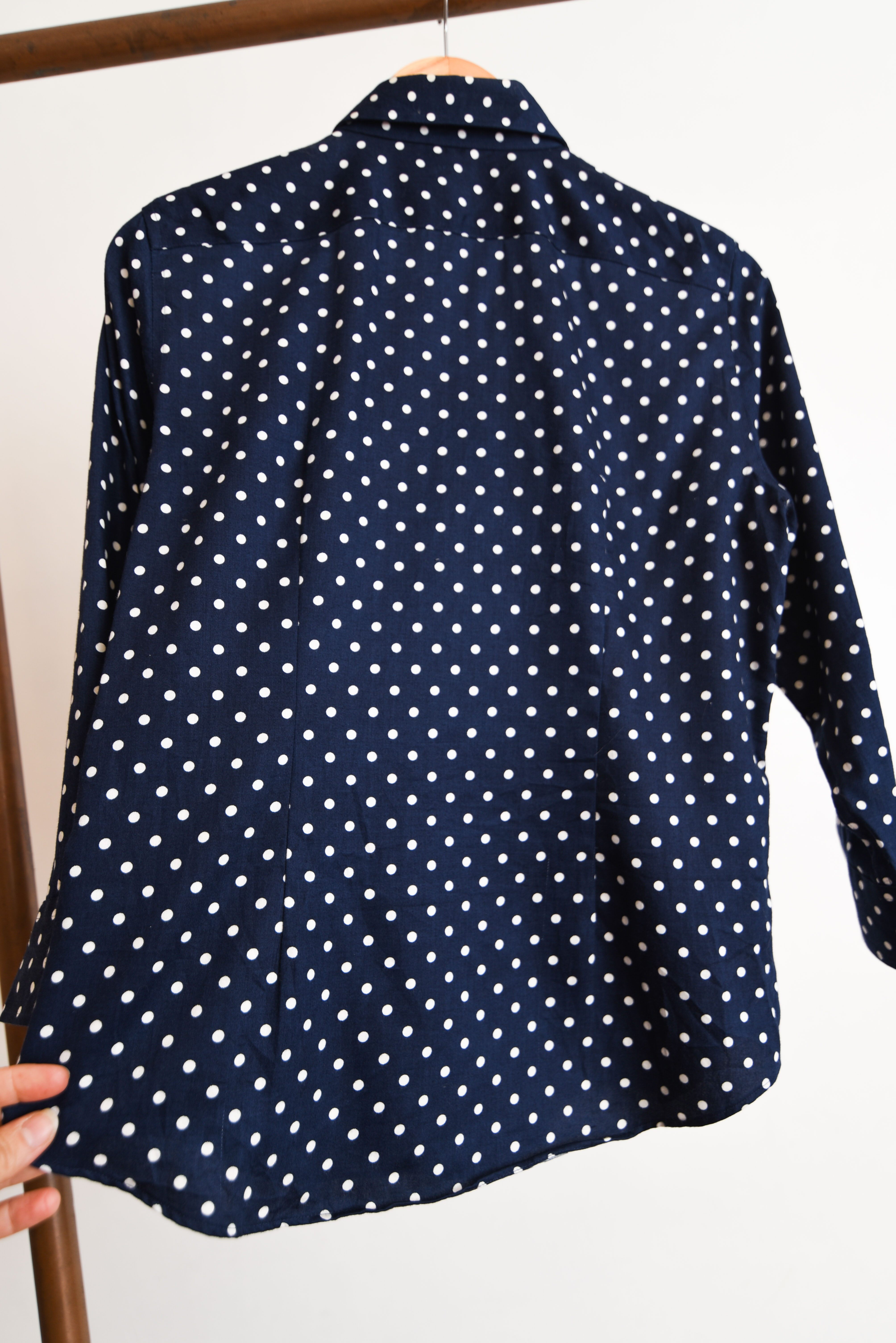 Camisa navy blue polka dots cotton