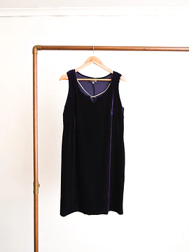 Vestido morado 90s plush party