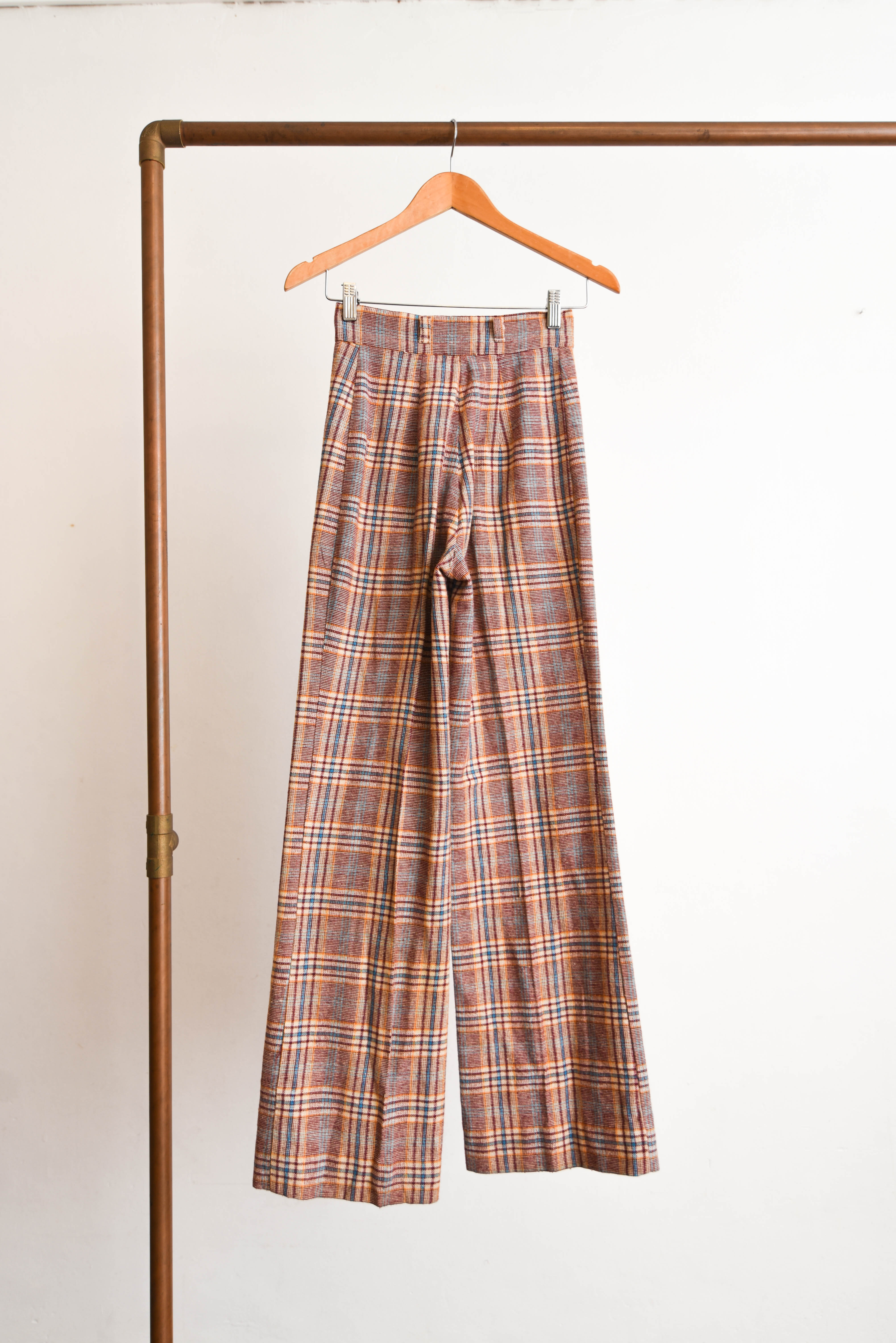 Pantalón café 1970s flare