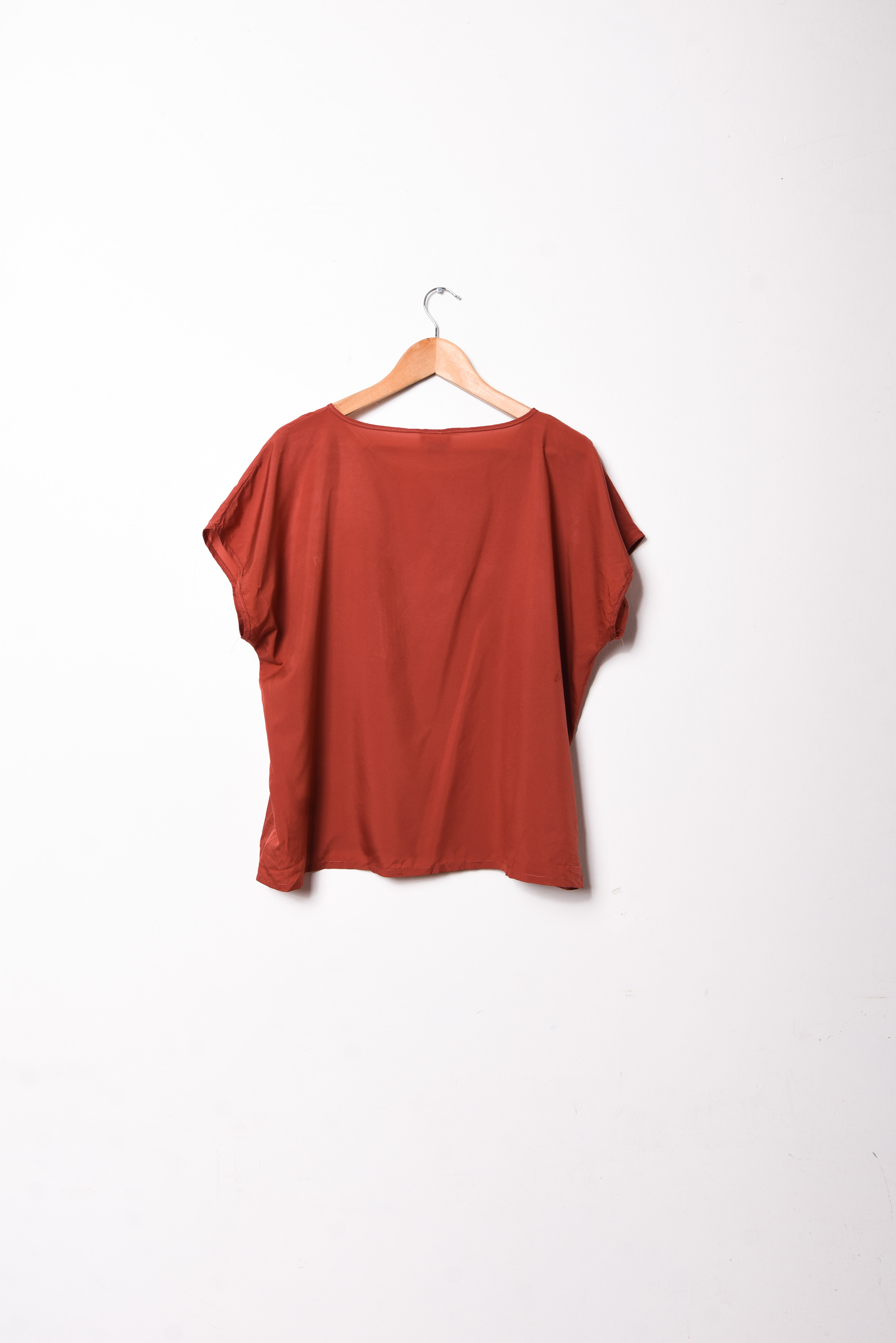 Blusa granate bordada vntg