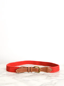 Cinturón rojo trenzado