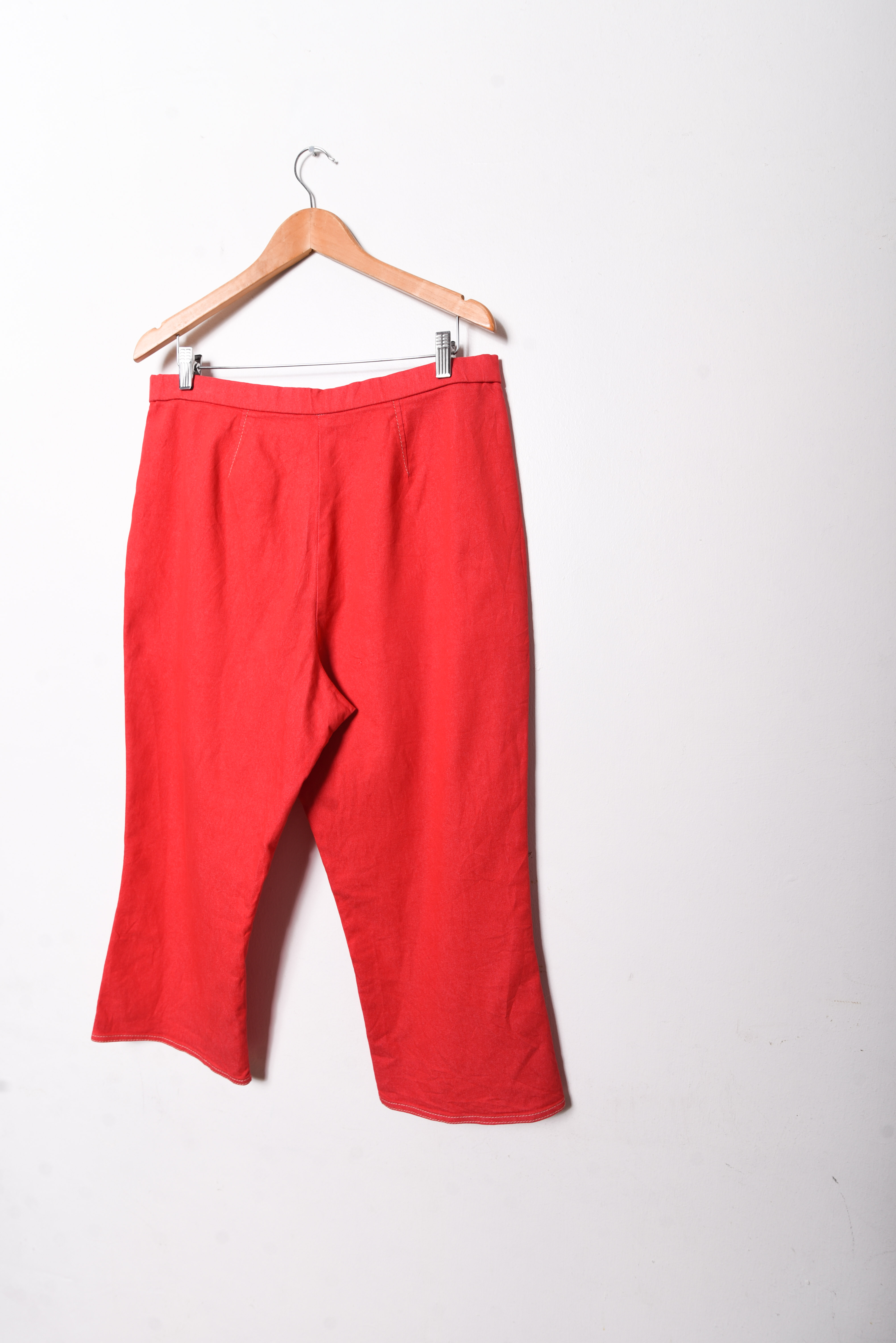 Pantalón rojo denim