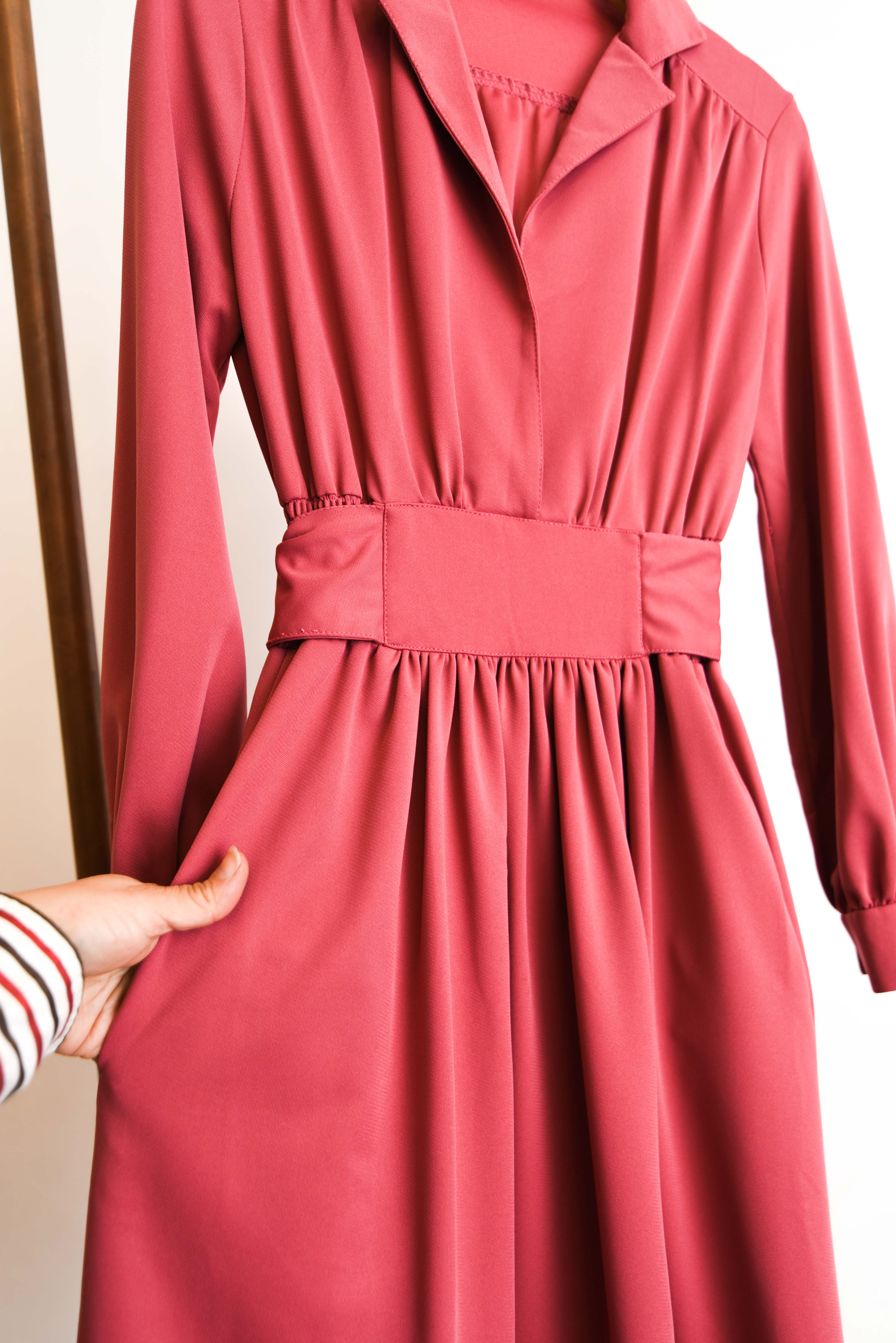Vestido vintage rojo brick