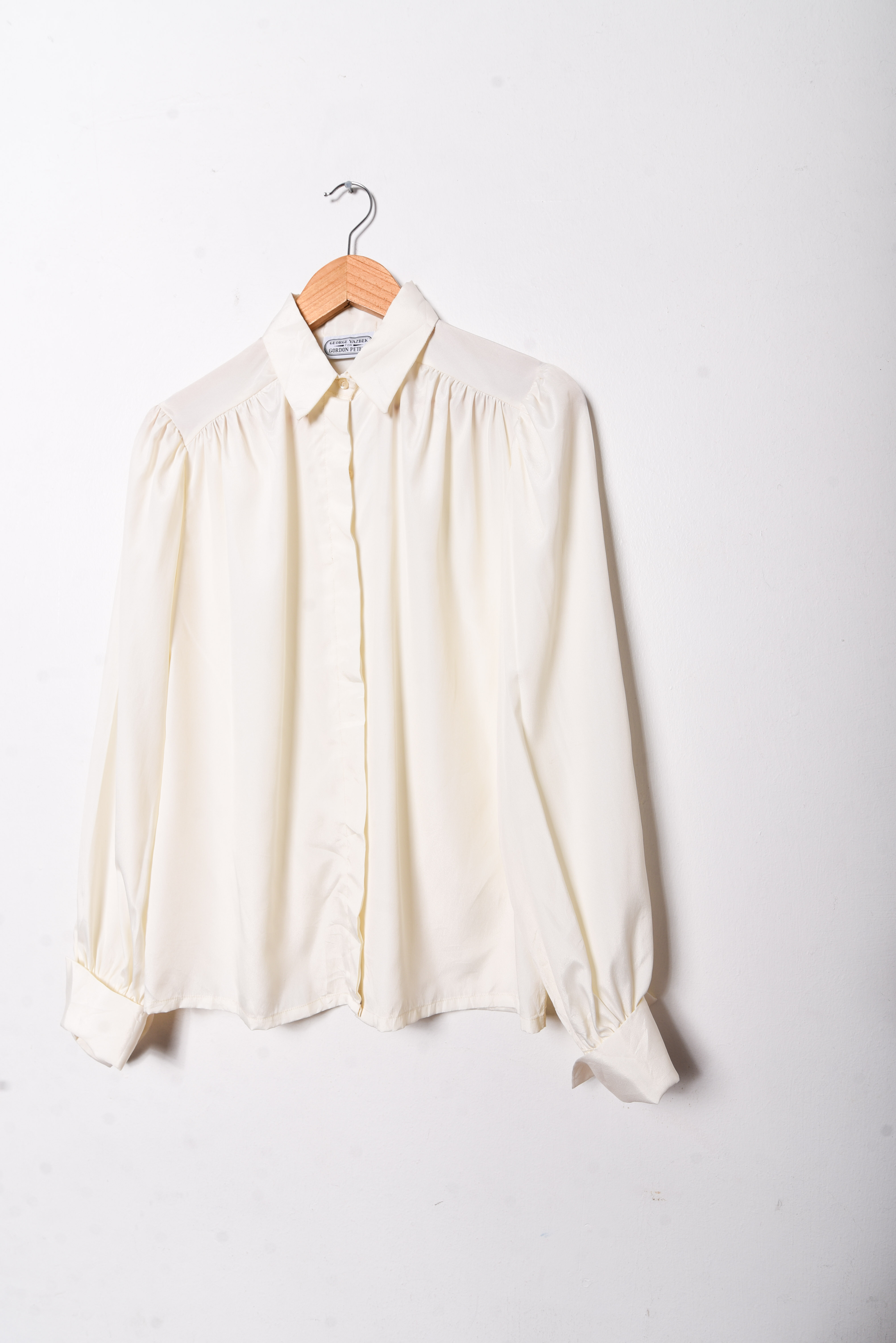Blusa marfil vintage 90s