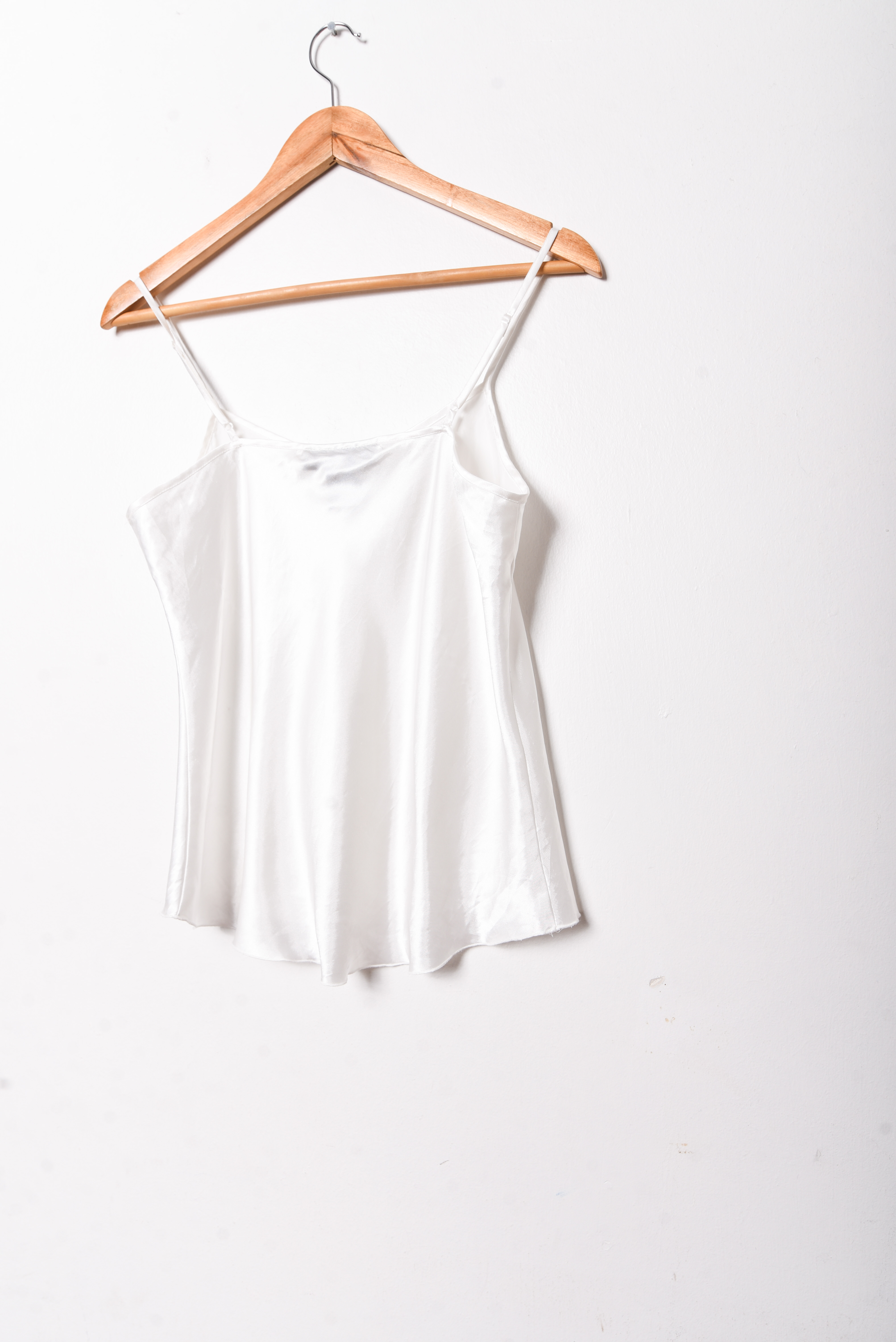 Top blanco satín