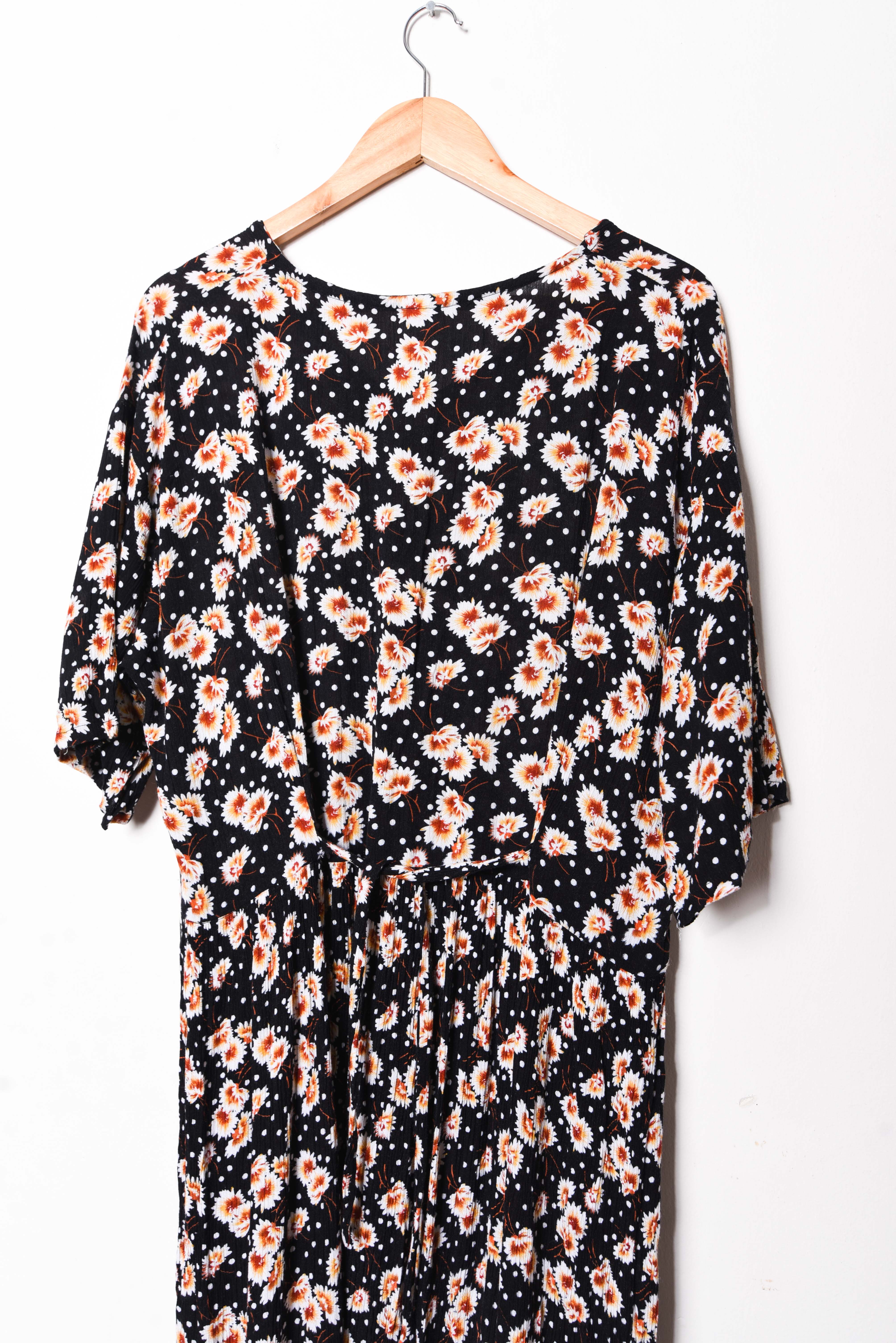Maxi vestido negro bambula floral dots