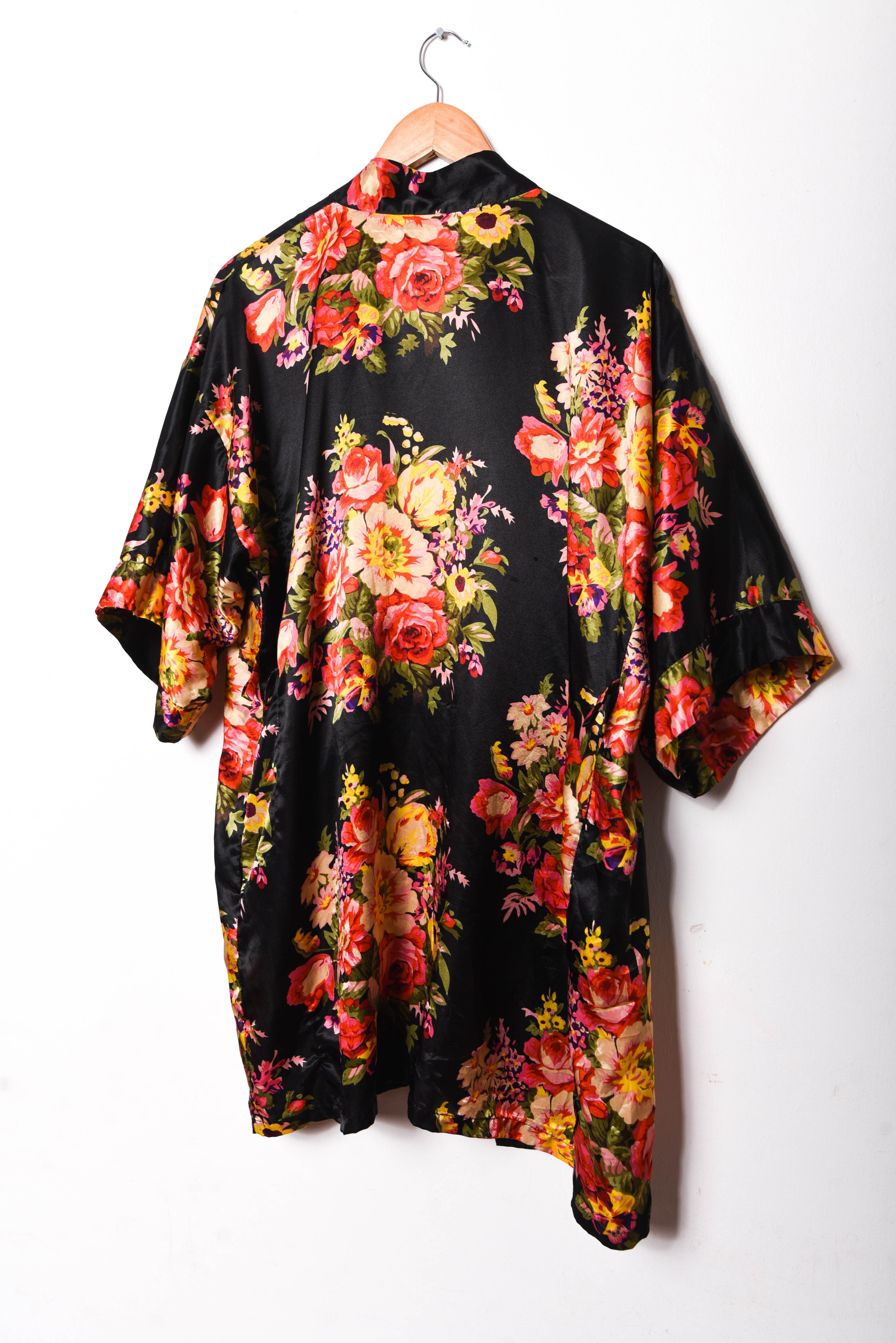 Kimono satín floral 
