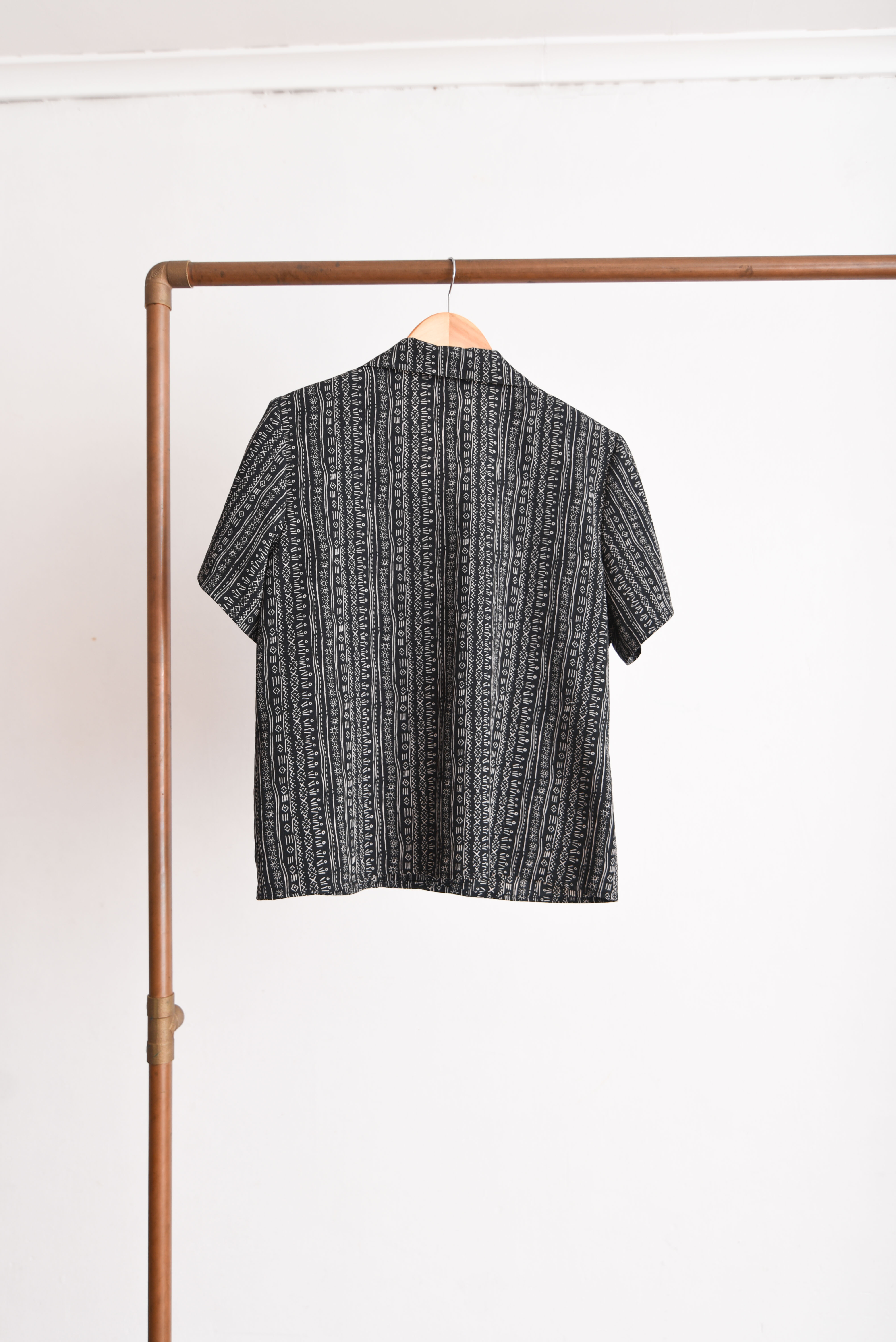 Camisa 90s folk print