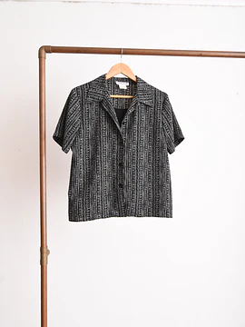 Camisa 90s folk print