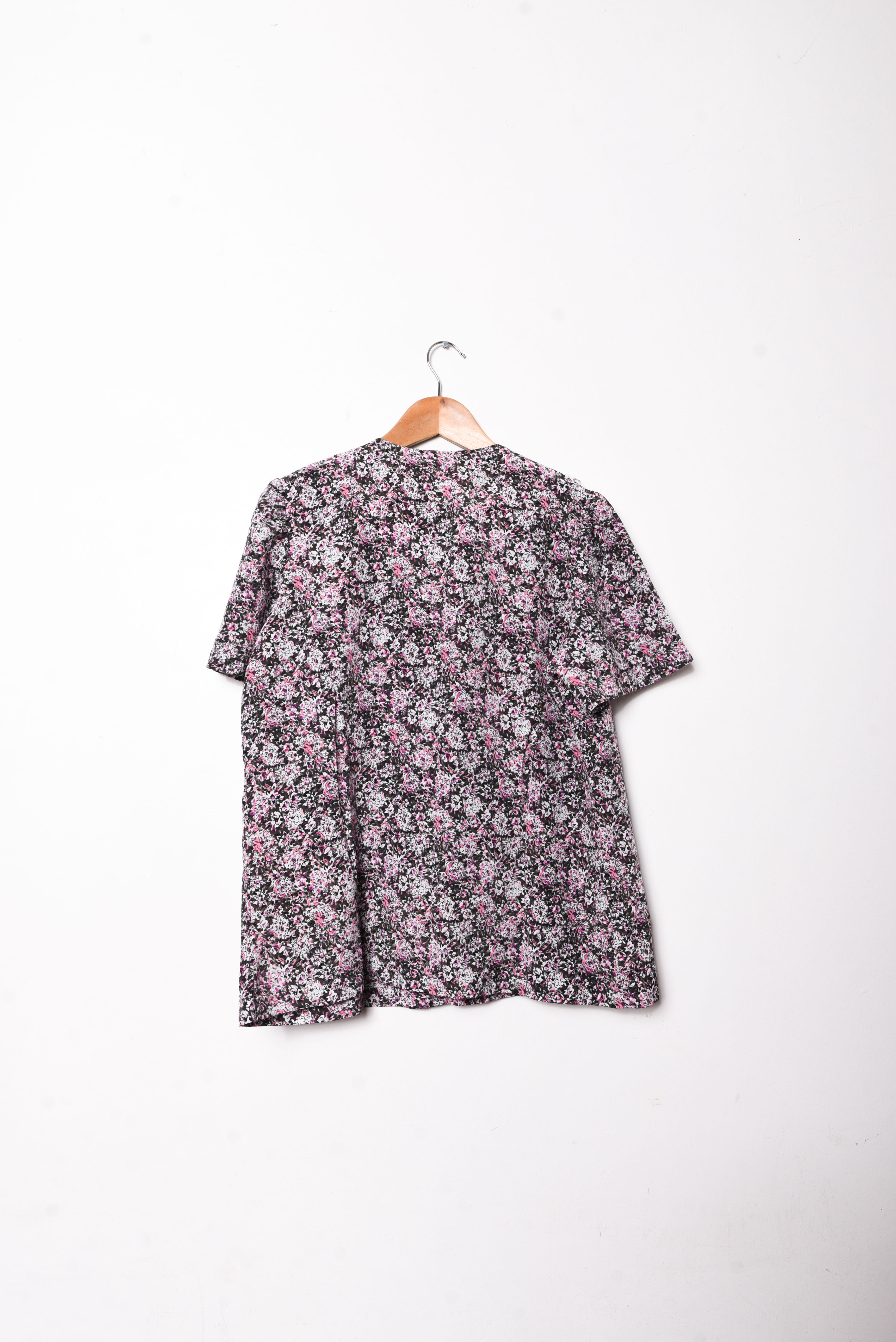 Blusa rosa floral vintage cuellito