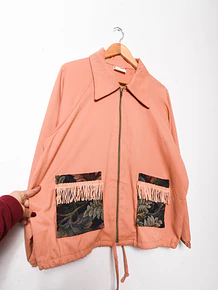 Chaqueta coral Reworked x Vntg Cat