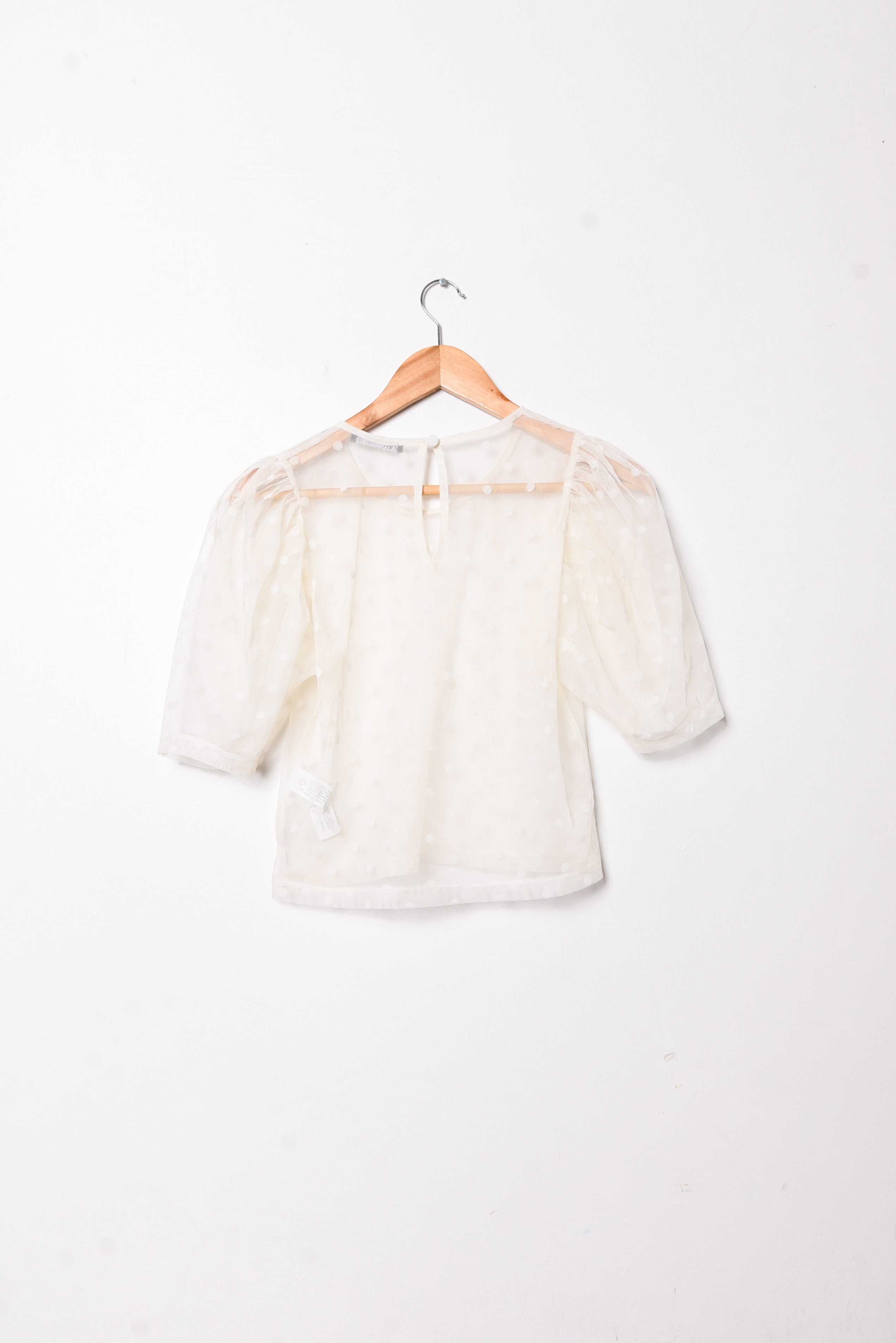 Blusa mesh marfil dots