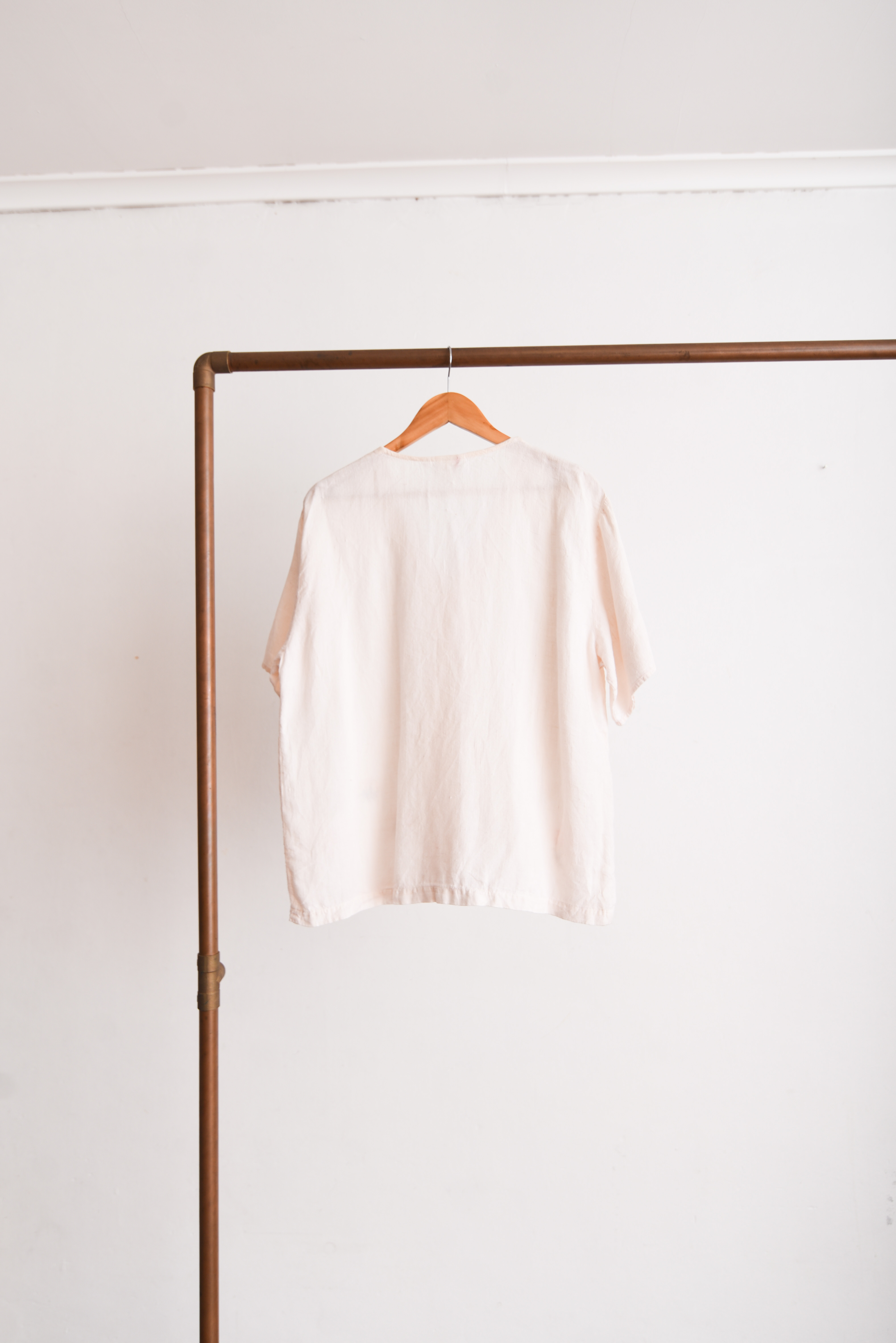 Blusa lino flores bordadas