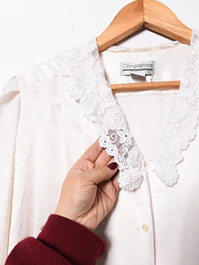 Blusa vintage satín cuellito