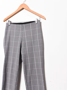 Pantalón gris grilla formal