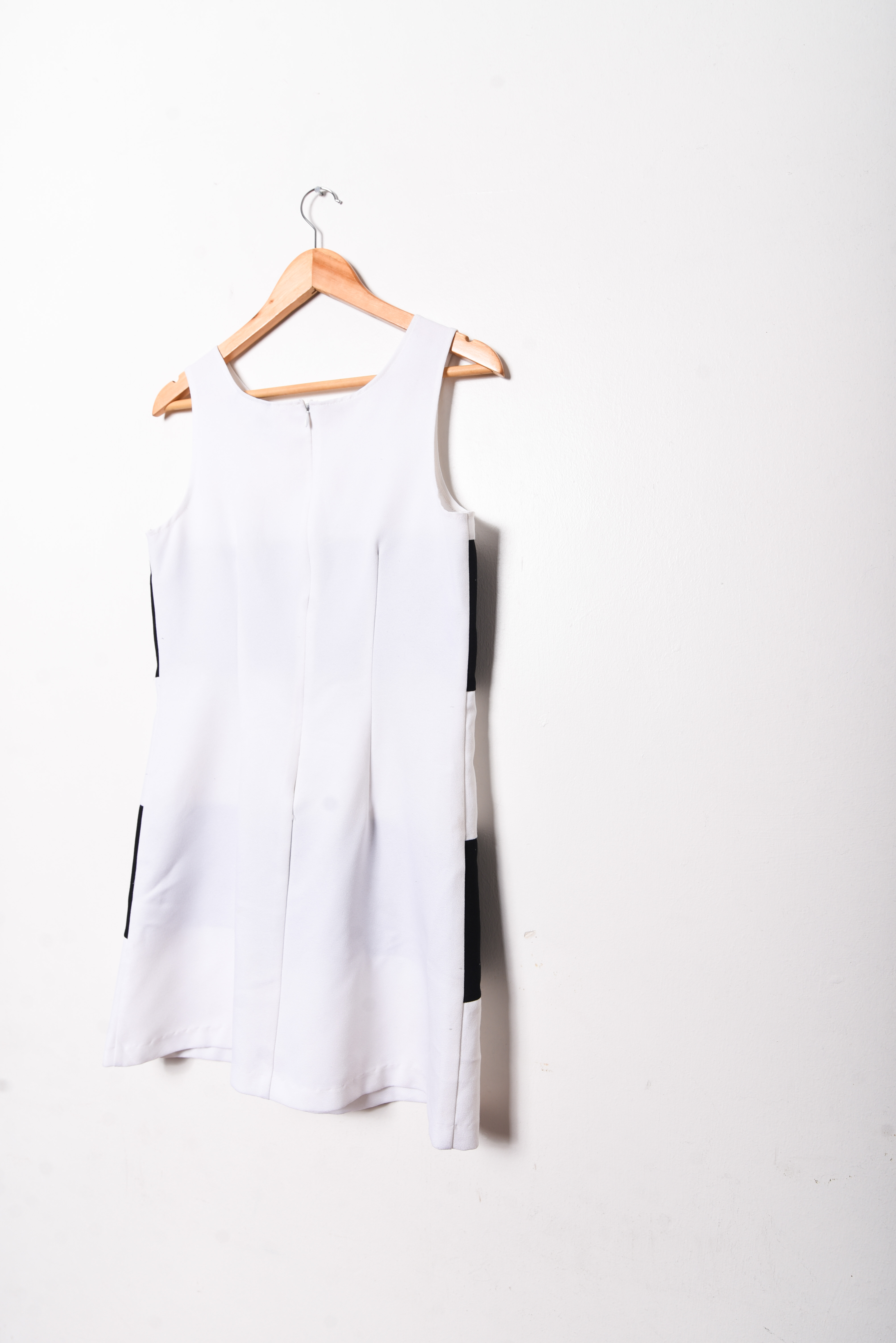 Vestido b&w franjas 90s