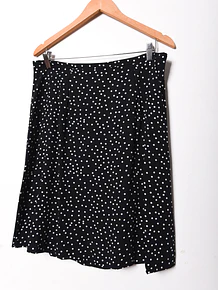 Falda negra polka dots