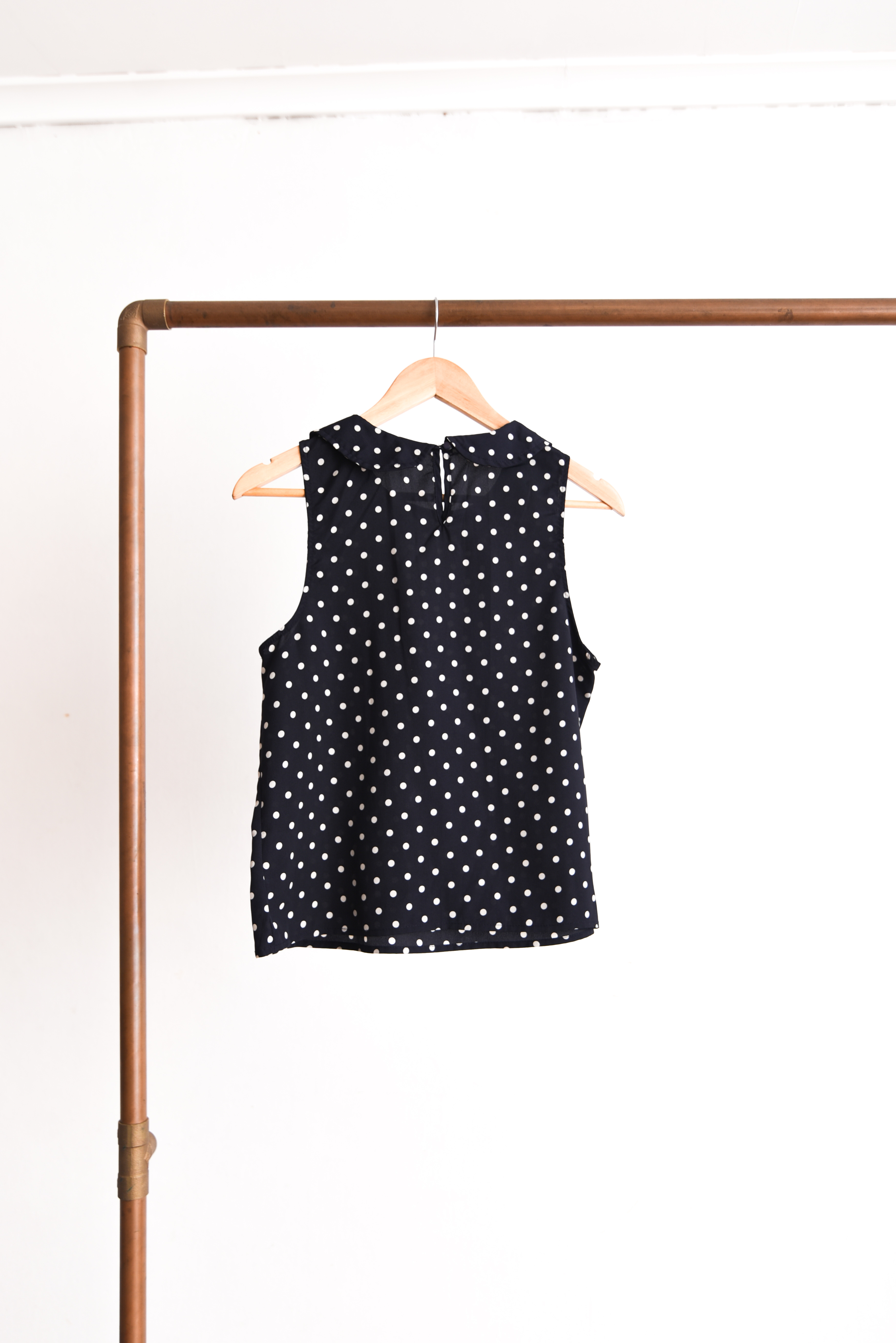Blusa azul marino dots peter pan