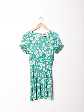 Vestido verde margaritas
