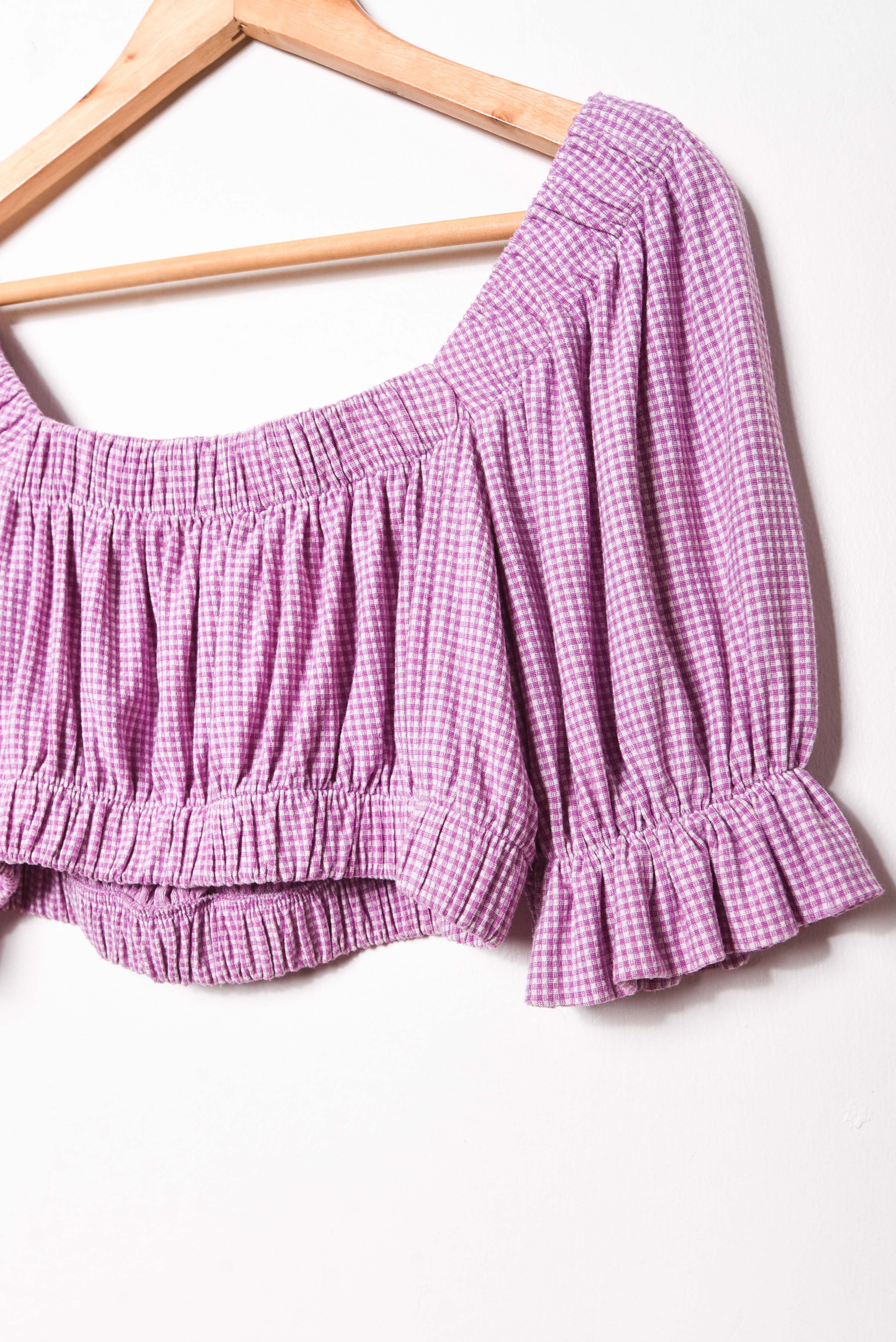 Croptop off shoulder gingham lila