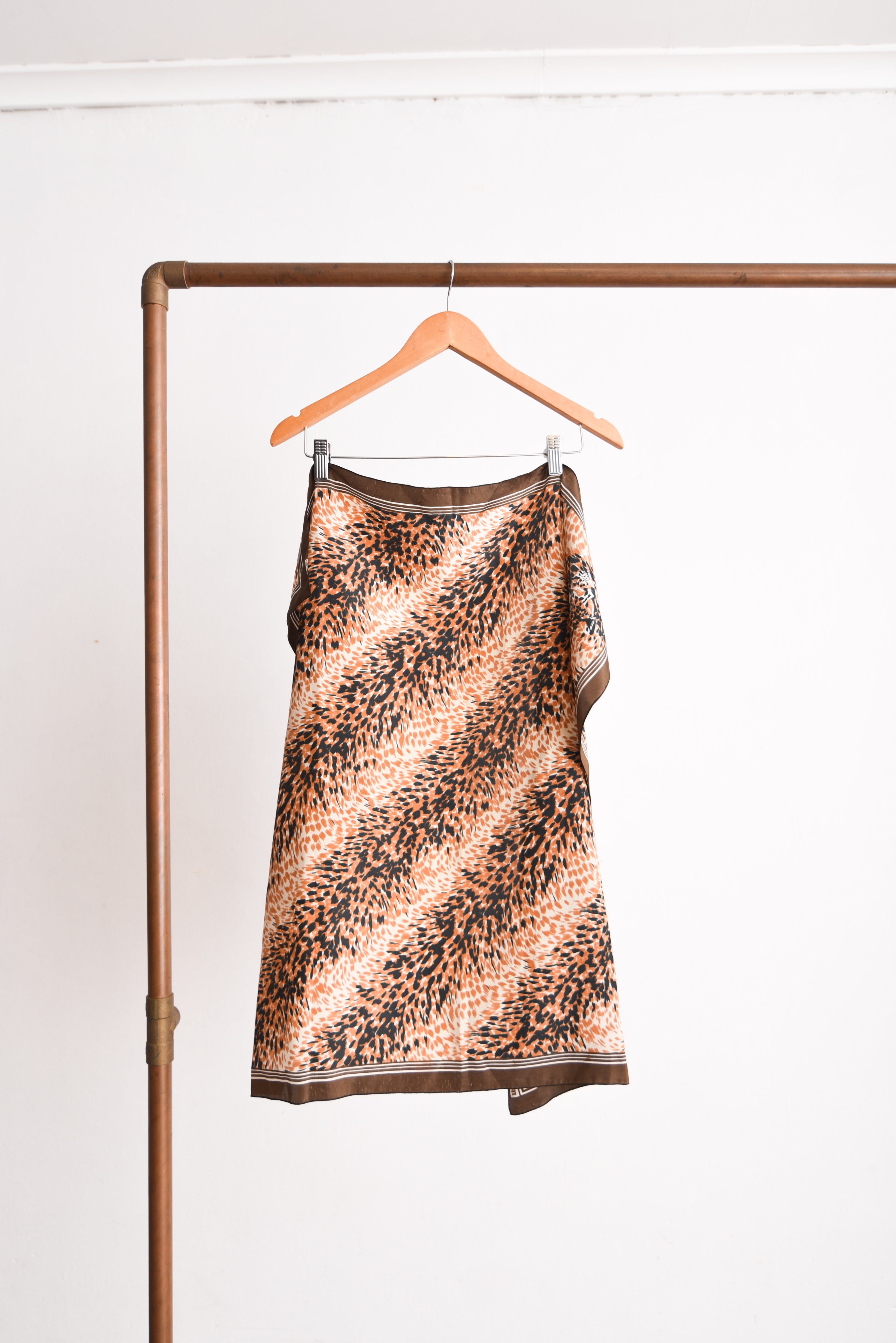 Pañuelo animal print 70s