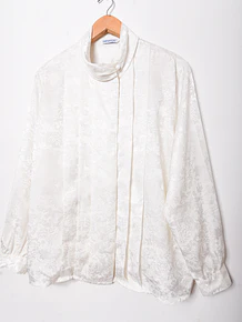 Blusa marfil brocato vintage