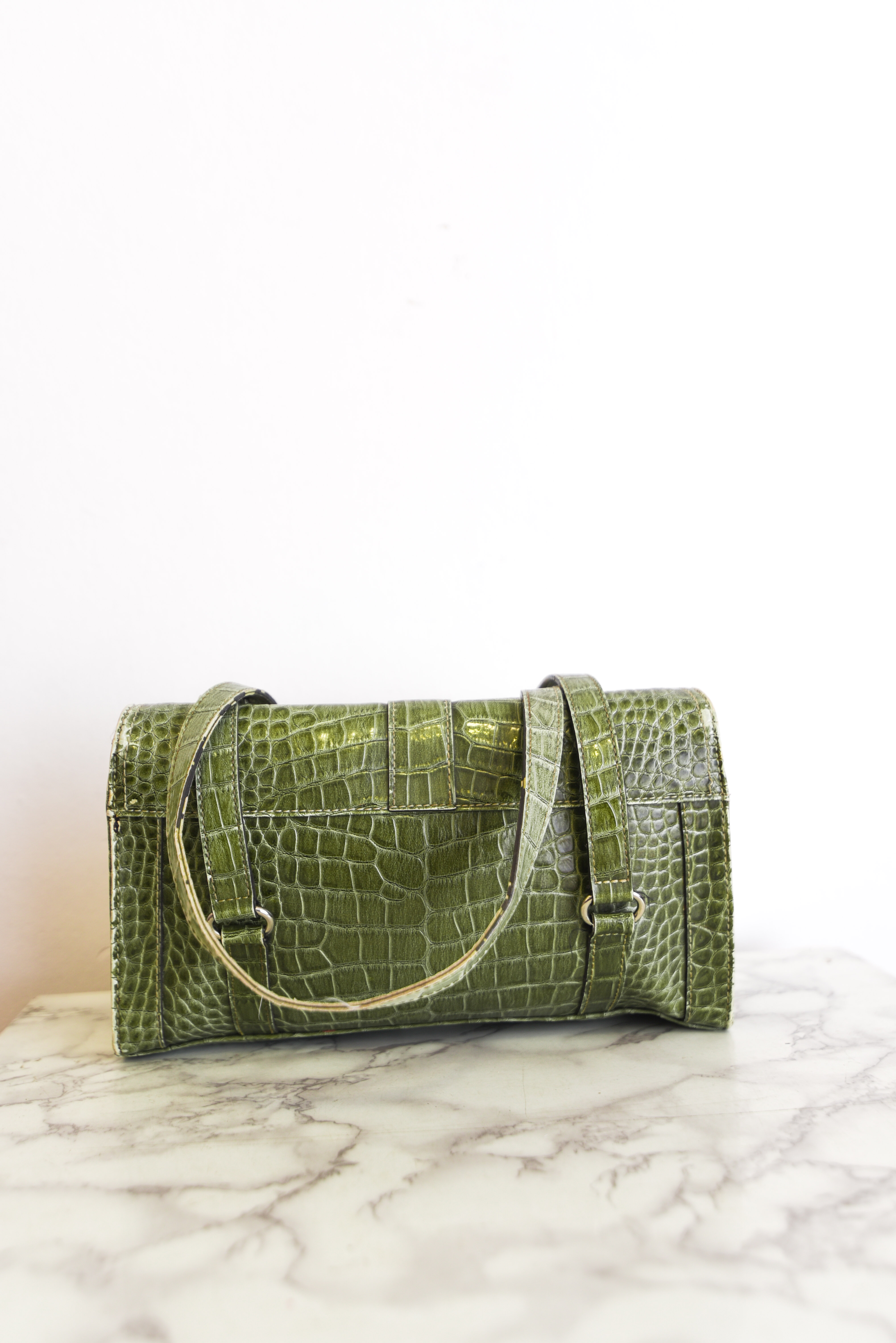 Cartera verde croc y2k