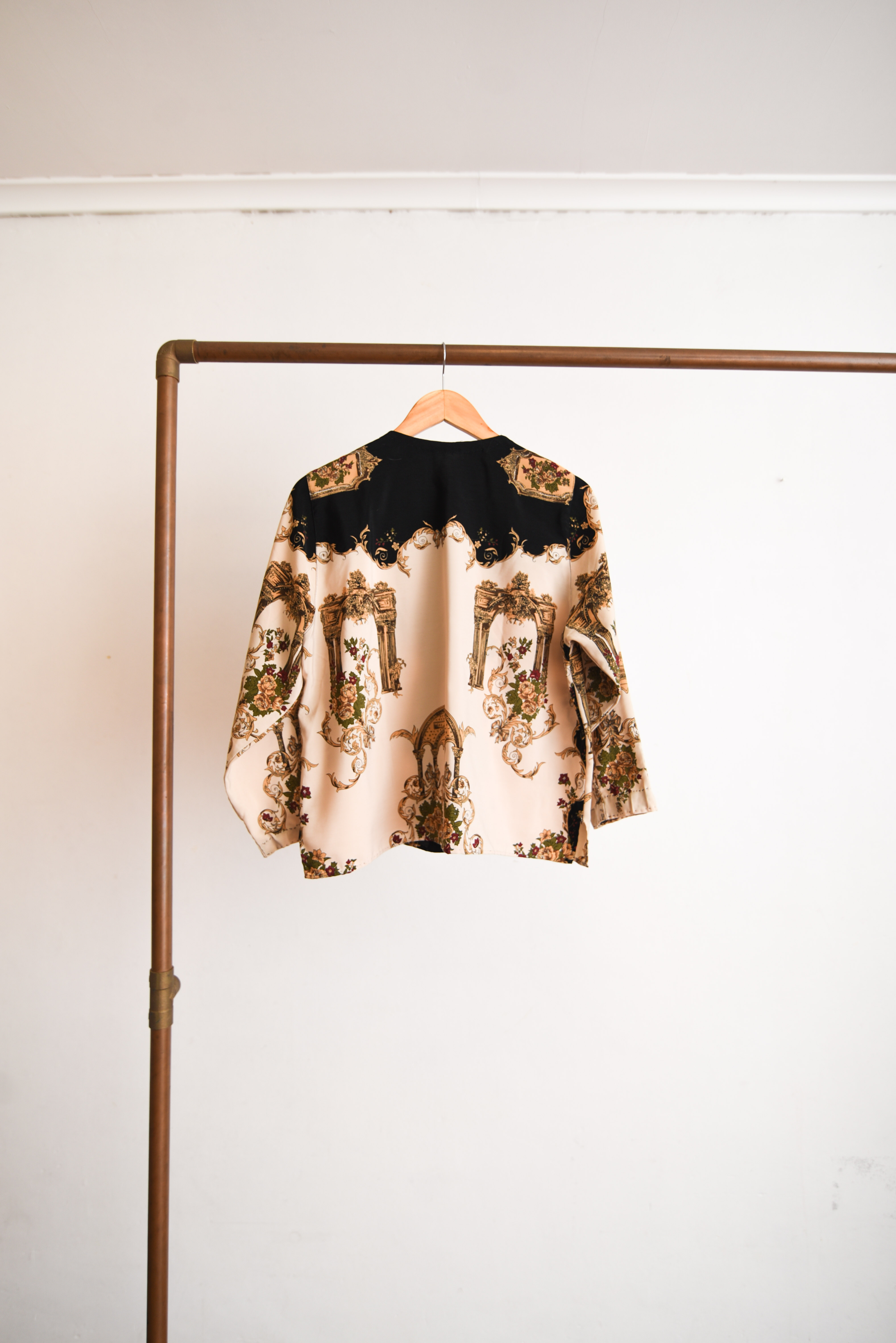 Blusa bicolor barroca vntg