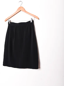 Falda negra vintage 90s
