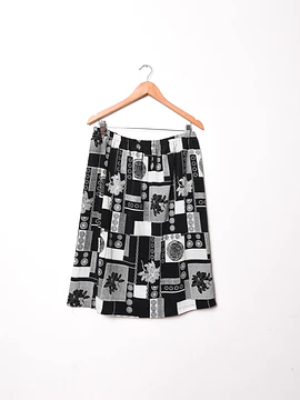 Falda b&w medallas vntg