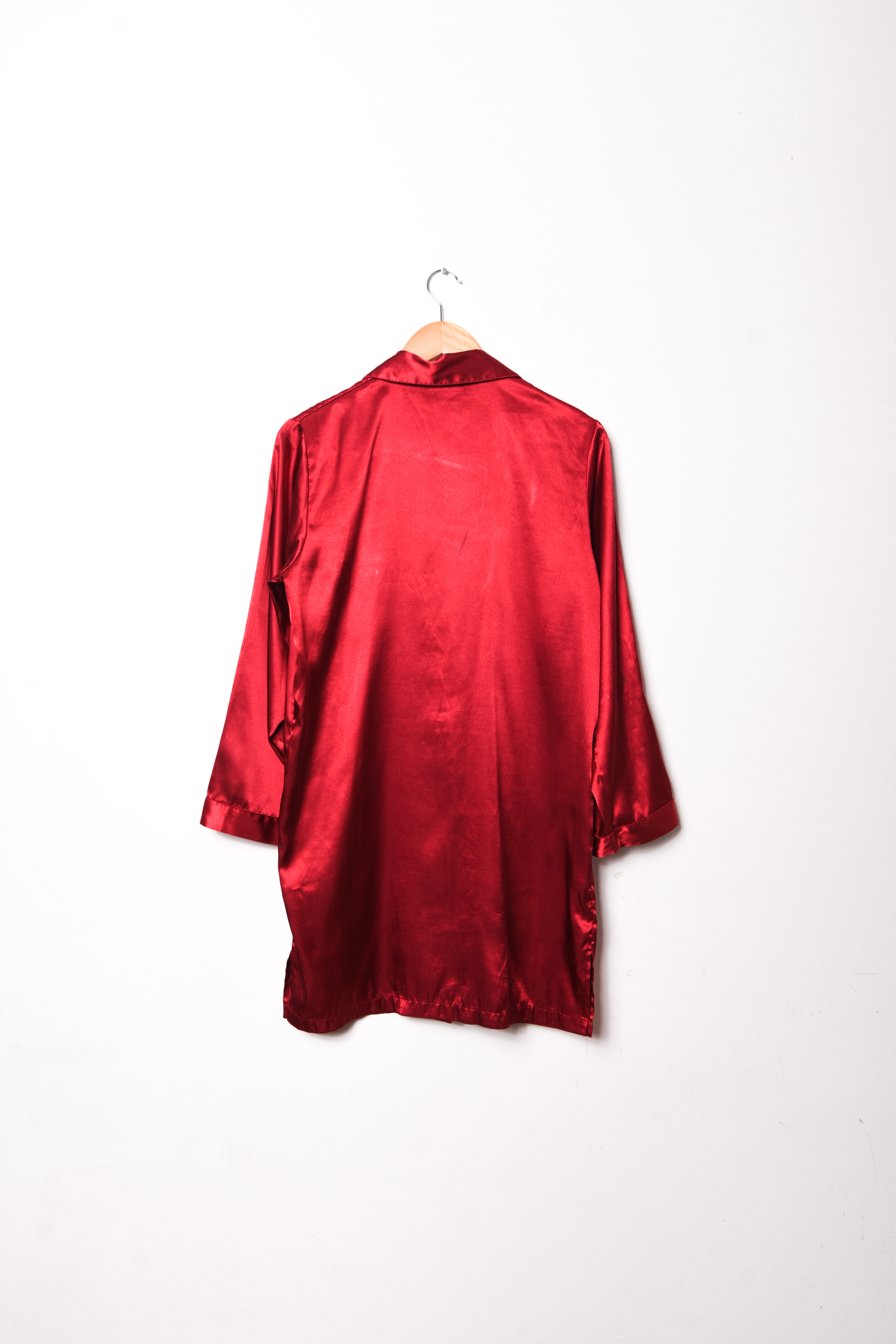 Camisa lencera rojo satín
