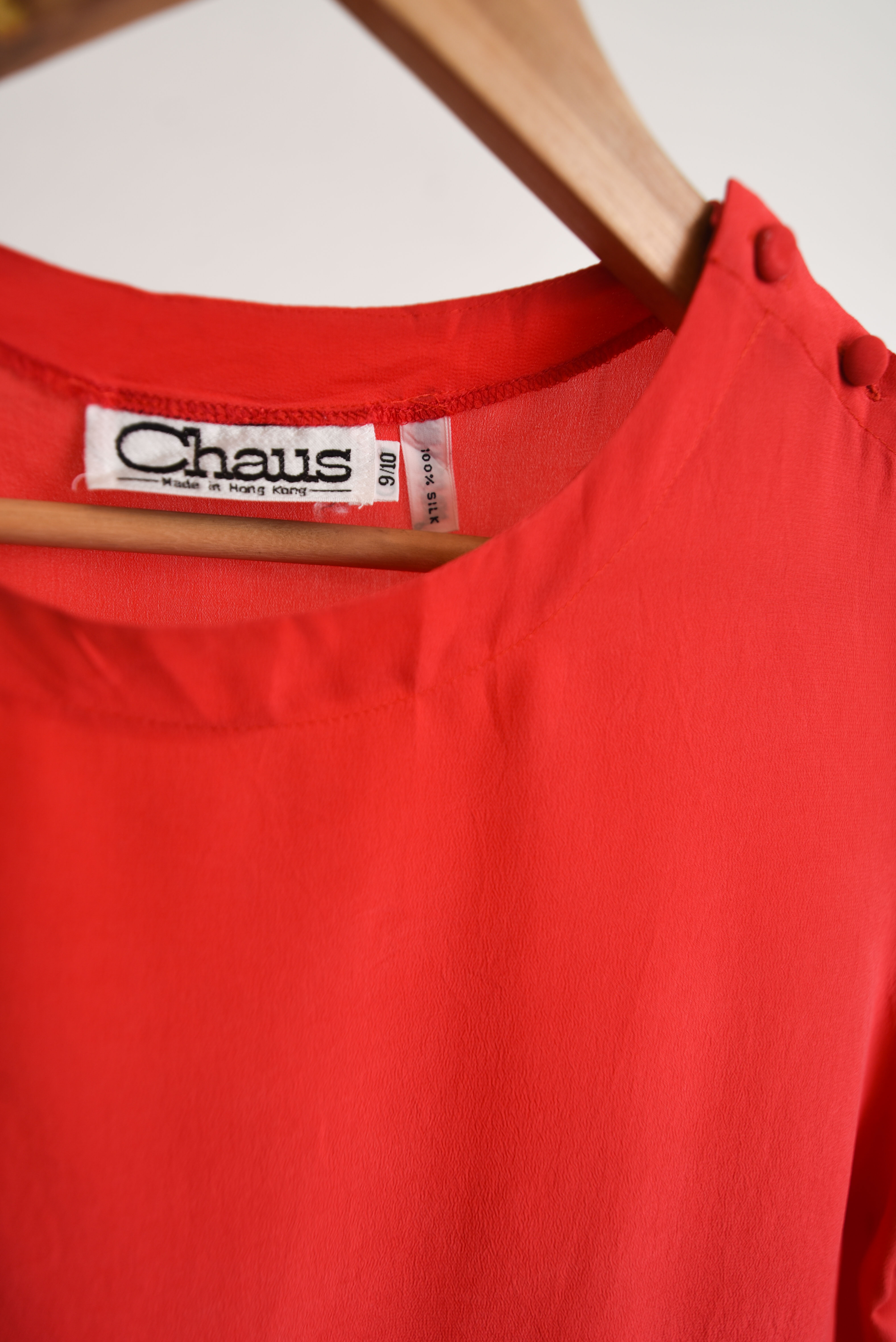 Blusa seda roja botones