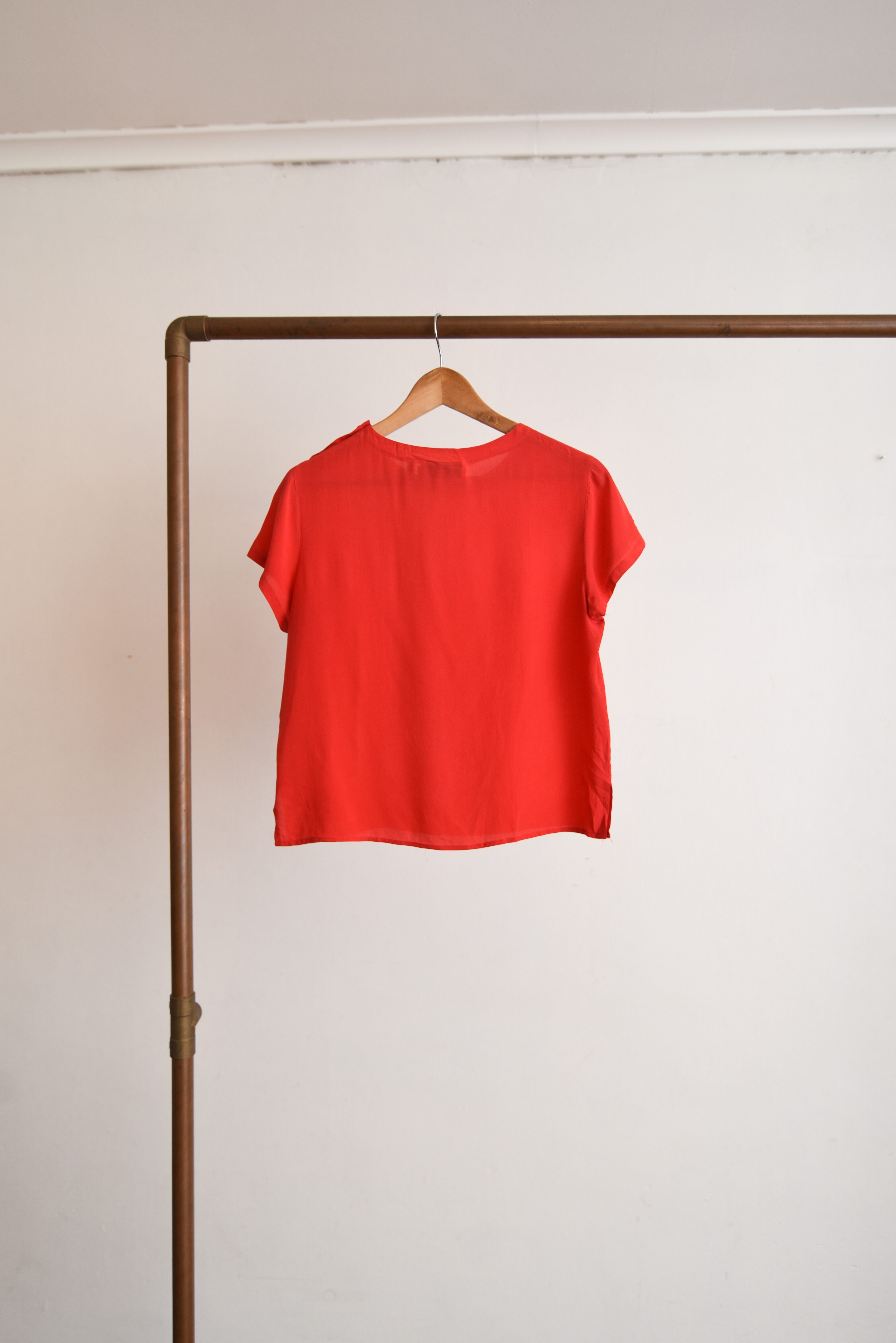 Blusa seda roja botones